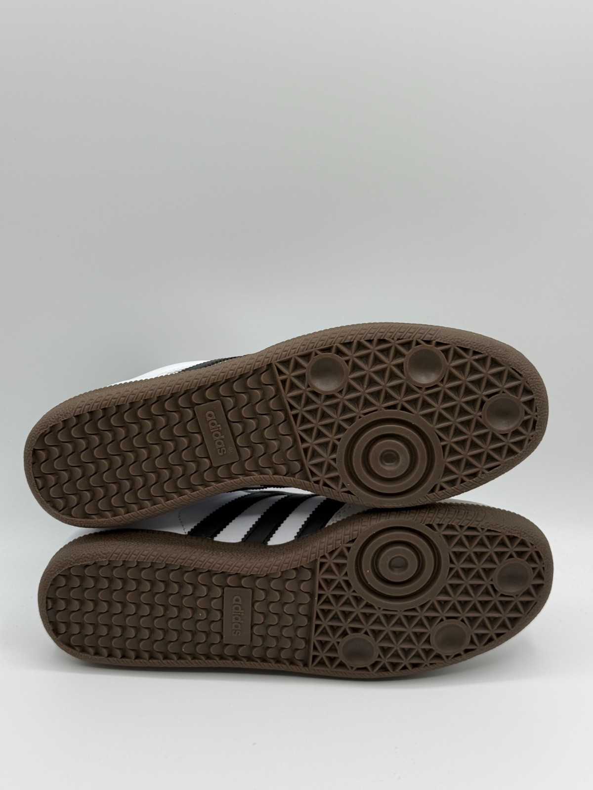 Size 8 – adidas Samba Classic 2024 White