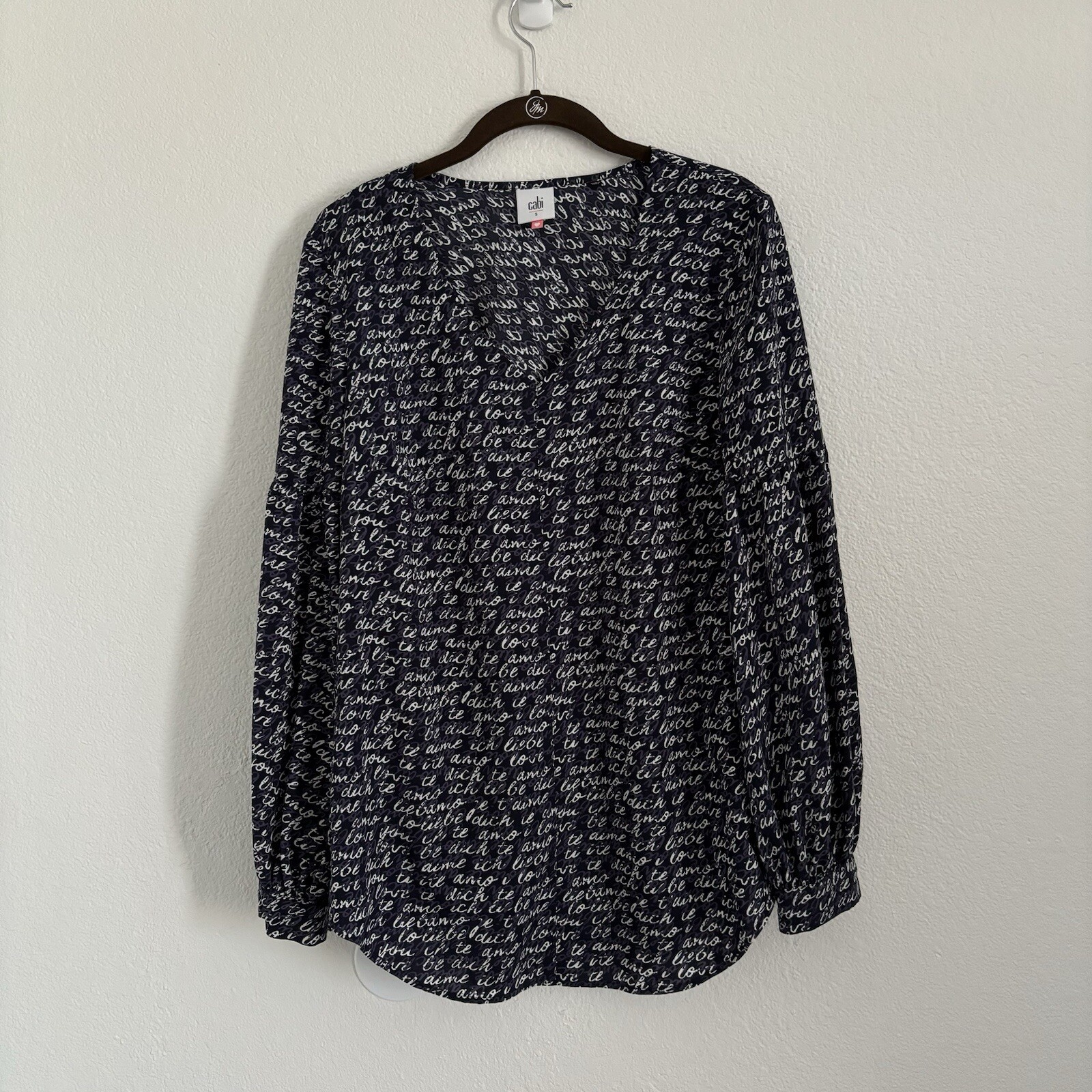 CAbi Women’s Size Small Blue Long Sleeve Te Amo Love Print Top