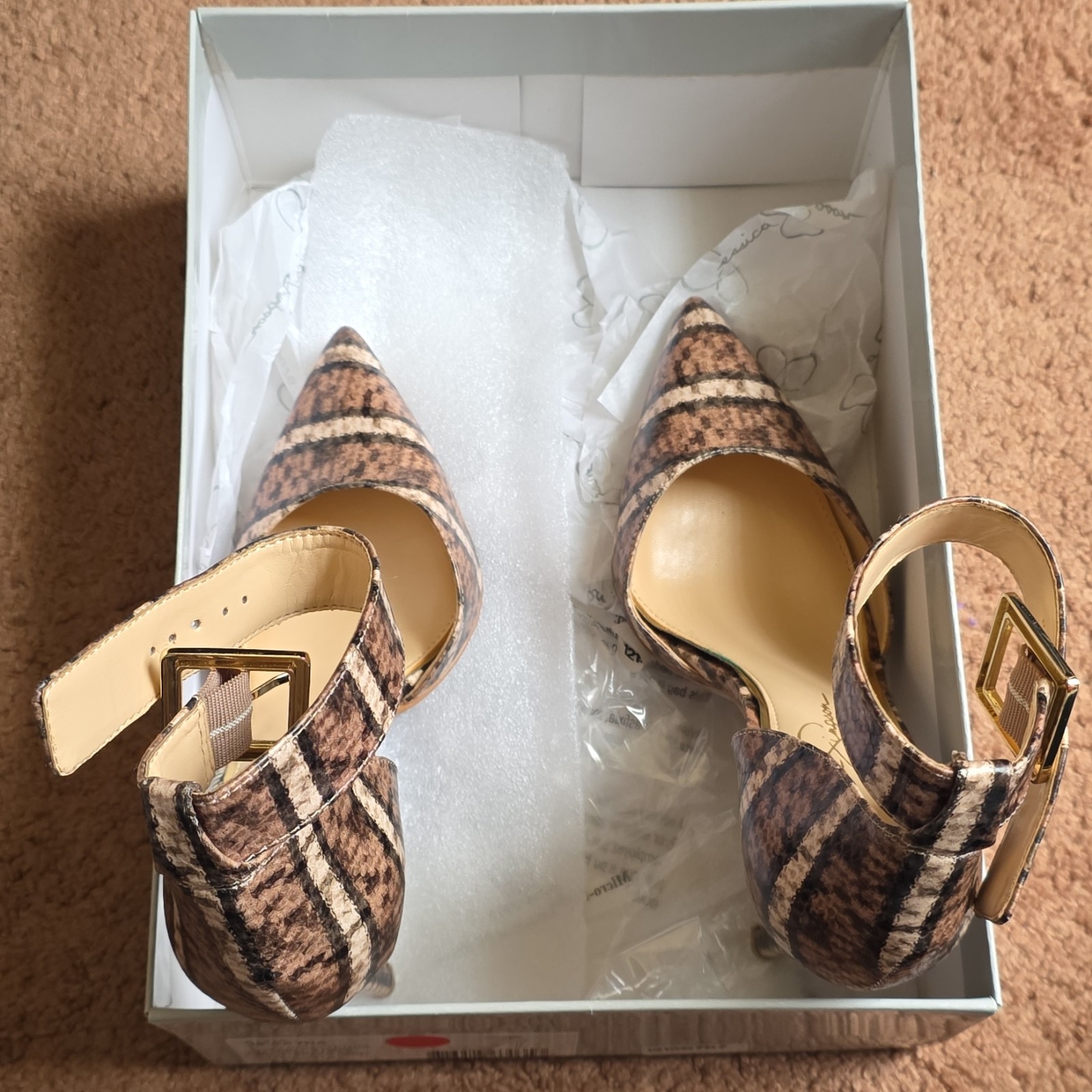 Jessica Simpson Women’s Snake Print Fabric Pump Pointed Toe Ankle Strap 8M