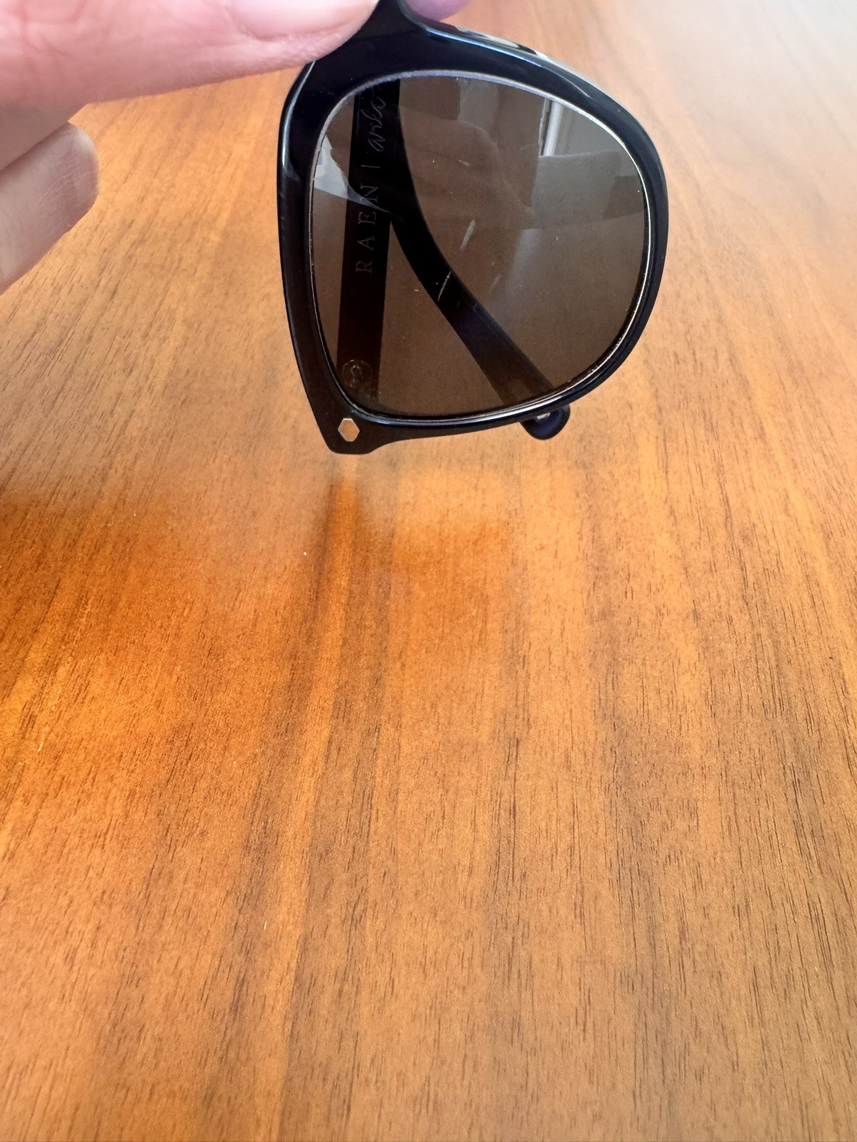 Raen Arlo Crystal Black Polarized Size Sunglasses Fair – scratches