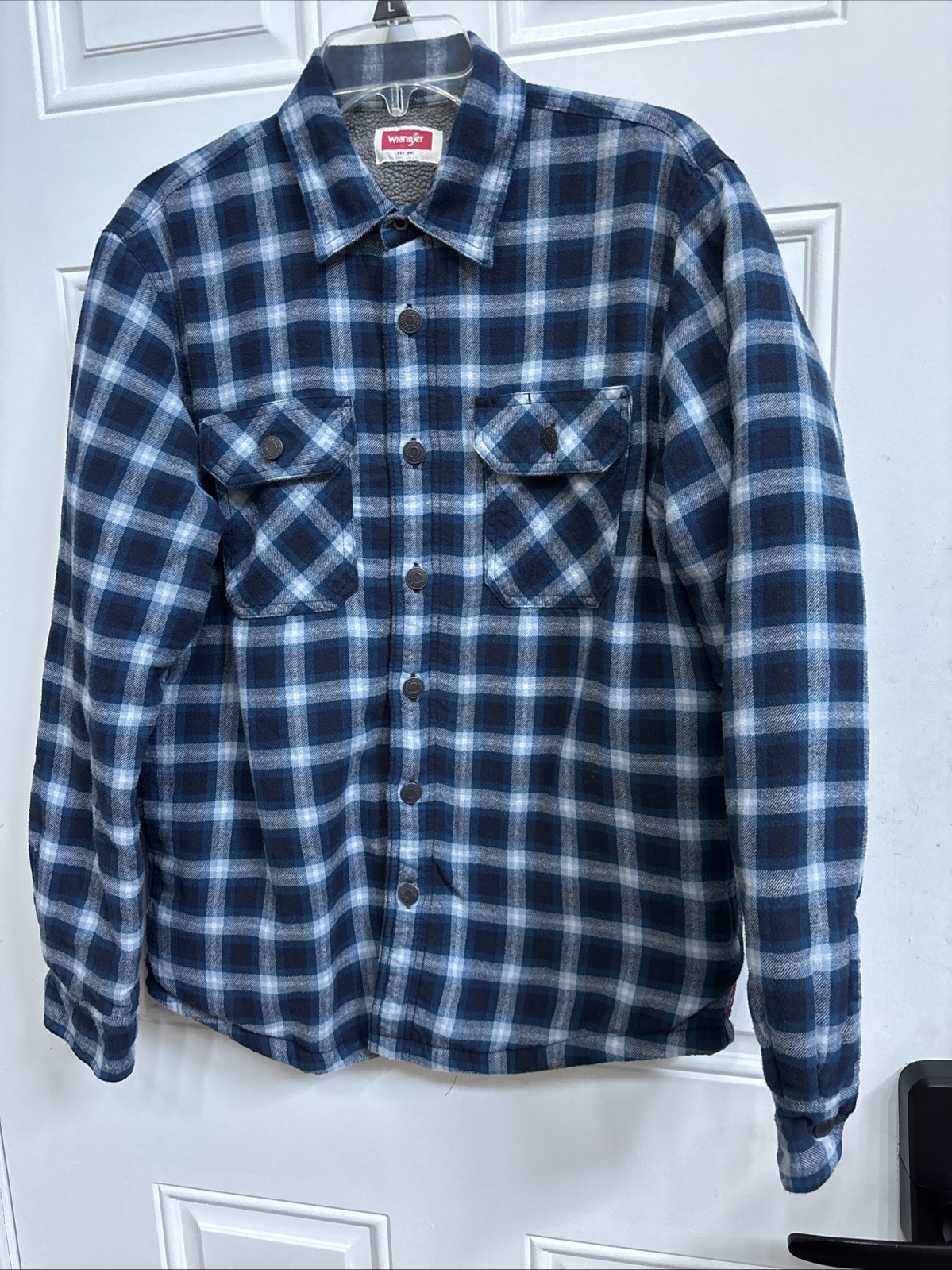 Wrangler Shirt Jacket Mens S Blue Plaid Quilted Lined Flannel Button Down