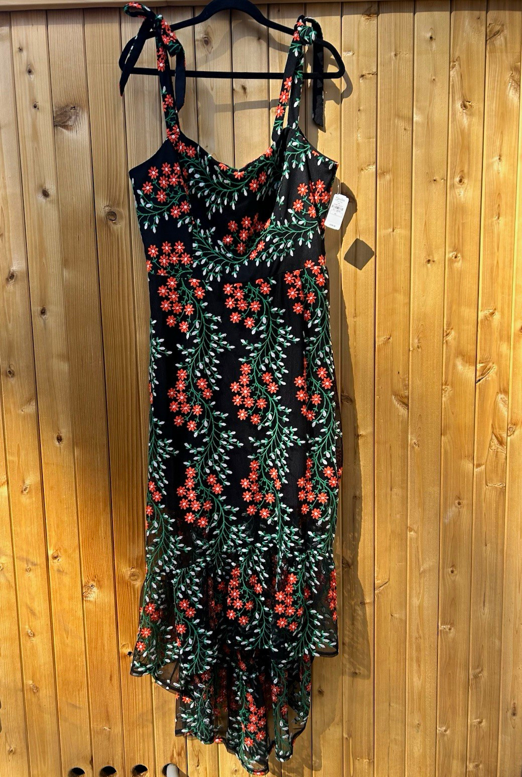 Dress the Population Black Floral Embroidered Mesh hi-lo Midi sweetheart XXL
