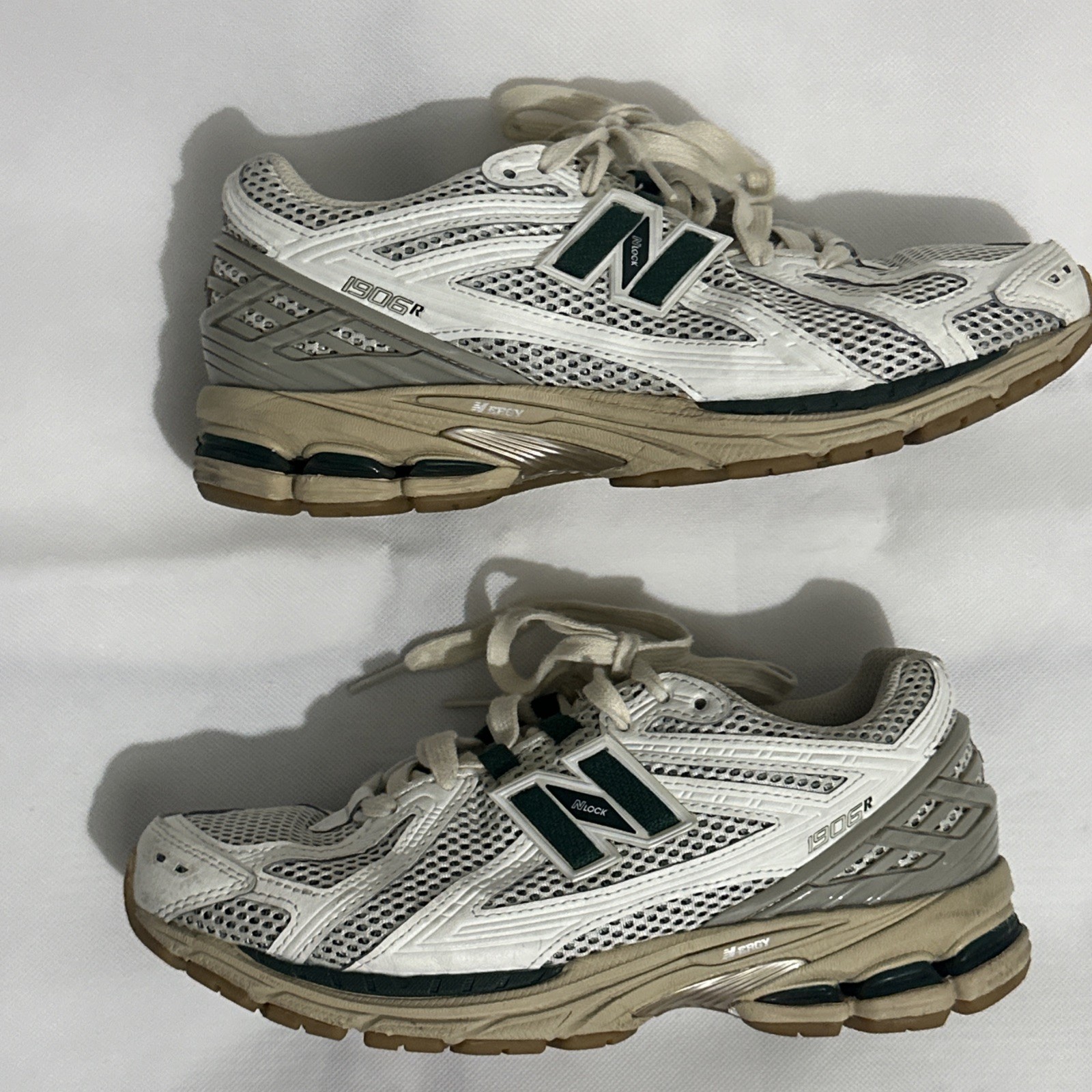 New Balance 1906R White Green Cream Size 7.5 Mens