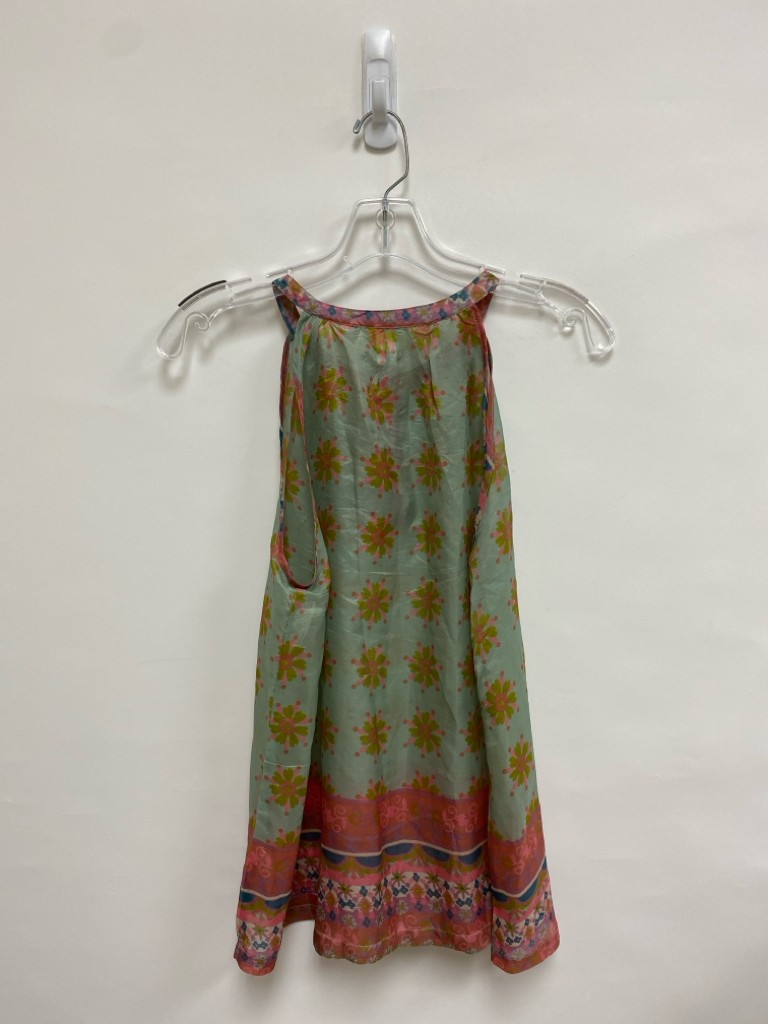 NWT Natural Life Size S Dusty Blue Pink/Green Flowers Sleeveless Ladies Top