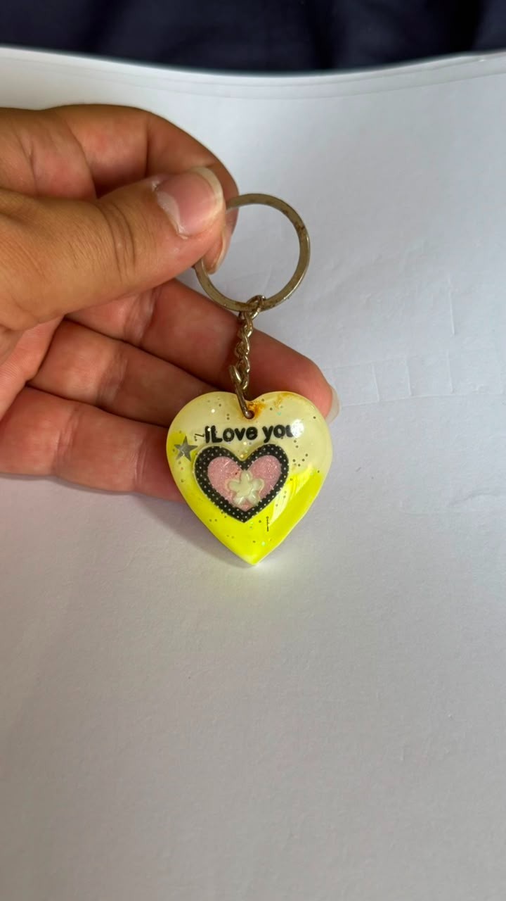 Vintage Heart Keychain I Love You Resin Glitter Charm Gift Bag Purse Pendant