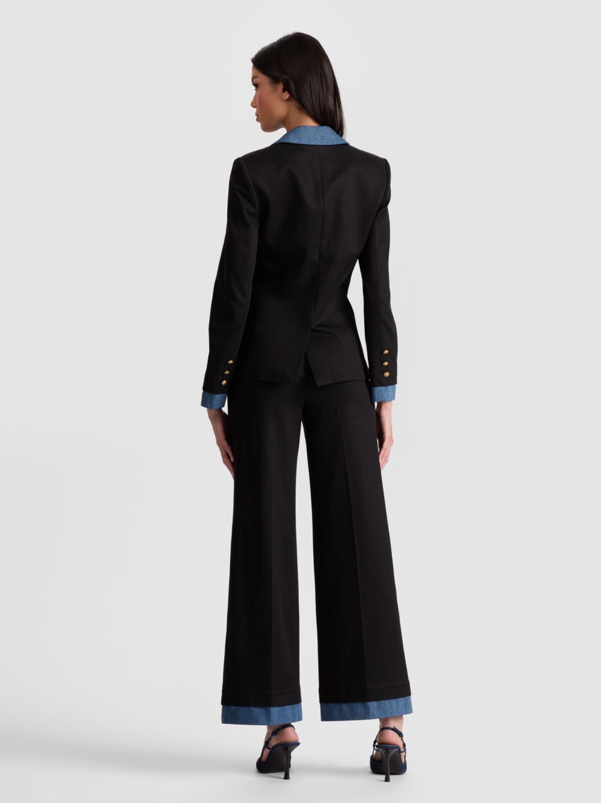 $660 ALICE + OLIVIA Women’s “Mya” blazer jacket – Black / Liana Blue – 6