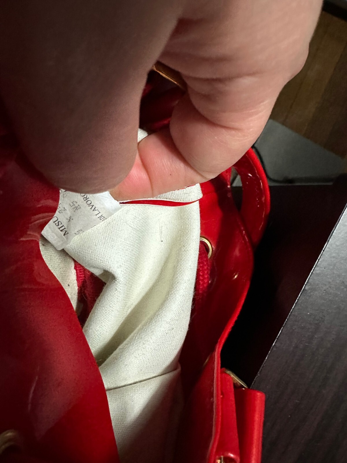 PRE-OWNED MOSCHINO BUCKET HANDBAG MADE IN ITALY BY REDWALL COLOR RED PVC PATENT