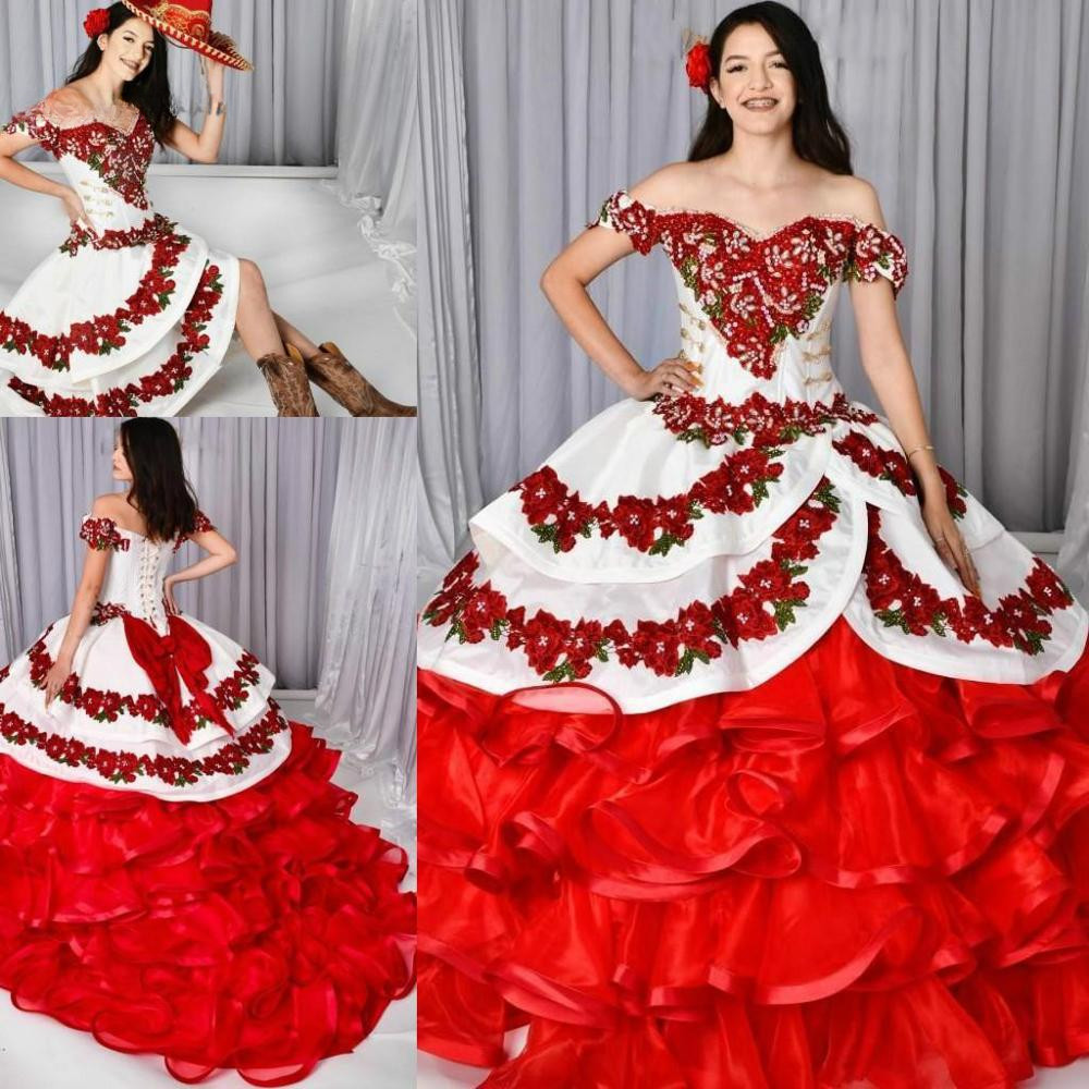 Unique Red And White Quinceanera Dresses Embroidery Sweet Dress Ruffles Applique