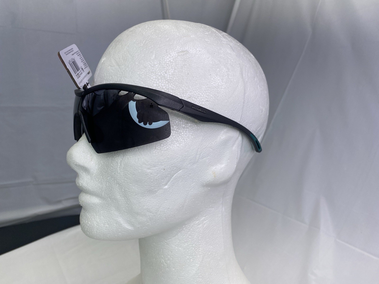NEW Foster Grant IRONMAN QQ12 GRY/BLU MIR Wrap Sunglasses 100% UVA/UVB🔥