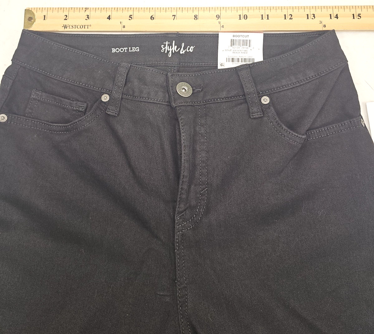Brand New Style & Co Women’s Curvy-Fit Boot Cut High Rise Black Jeans Size 10