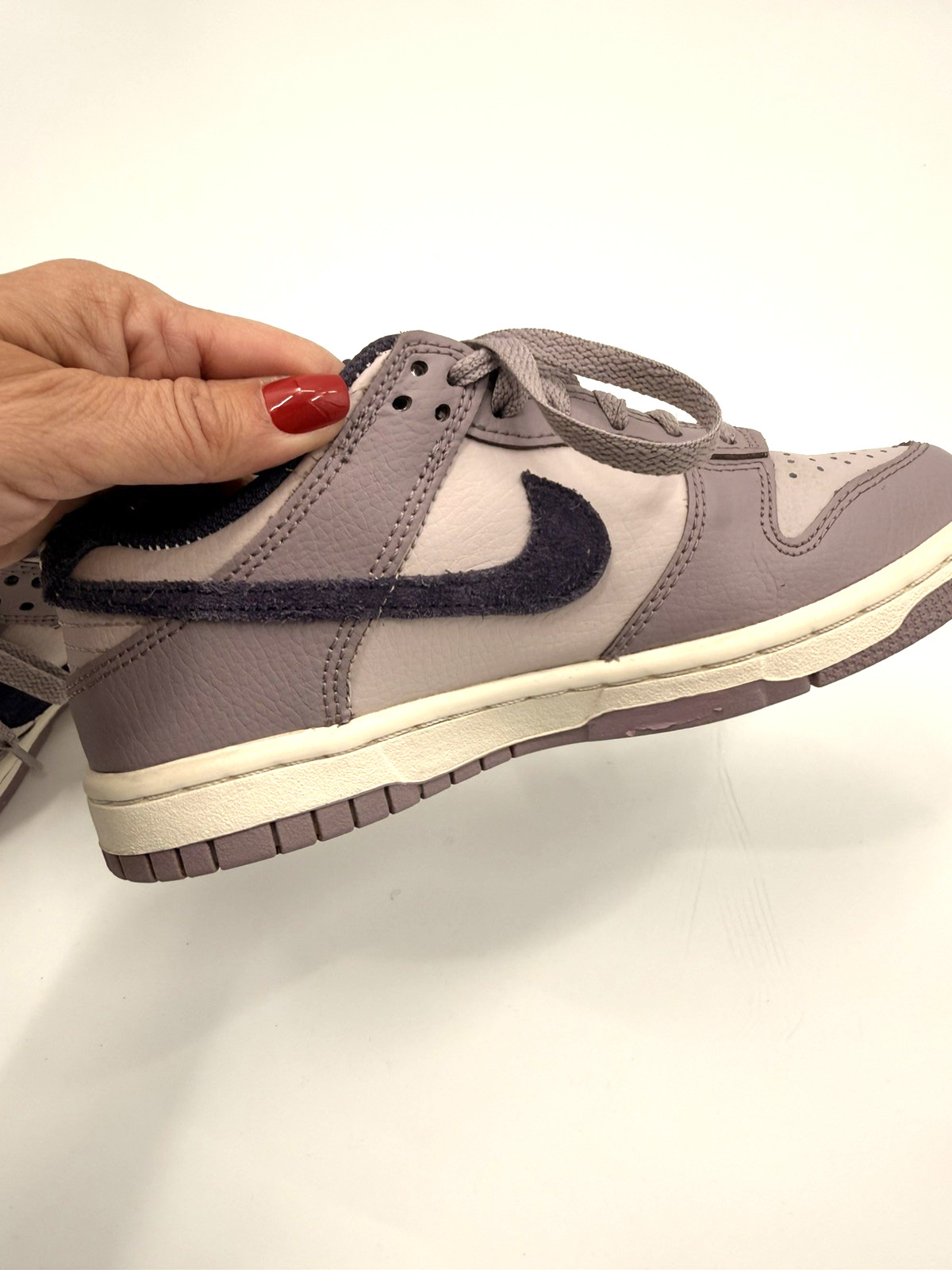 Nike Dunk Low Retro SE Light Violet Ore Youth Size 3.5Y Purple Sneakers