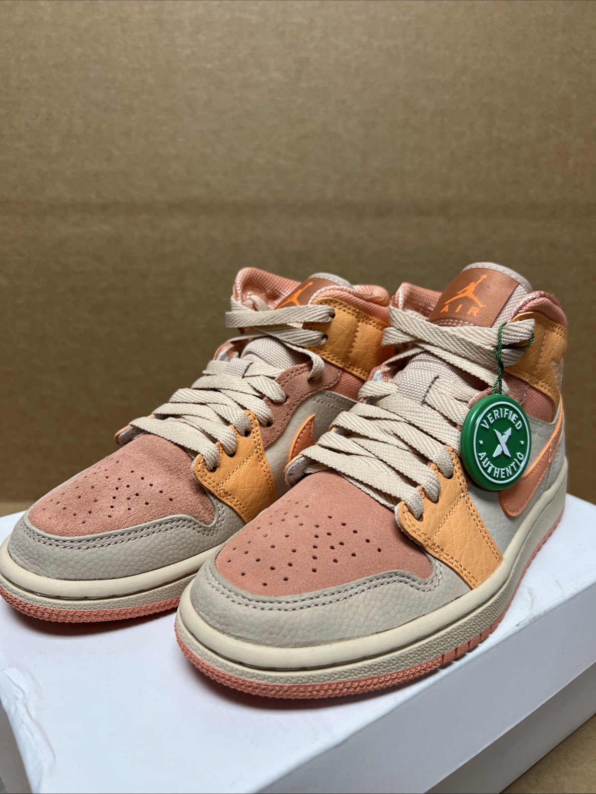 Wmns Air Jordan 1 Mid ‘Apricot’ DH4270-800 Size 5 Women
