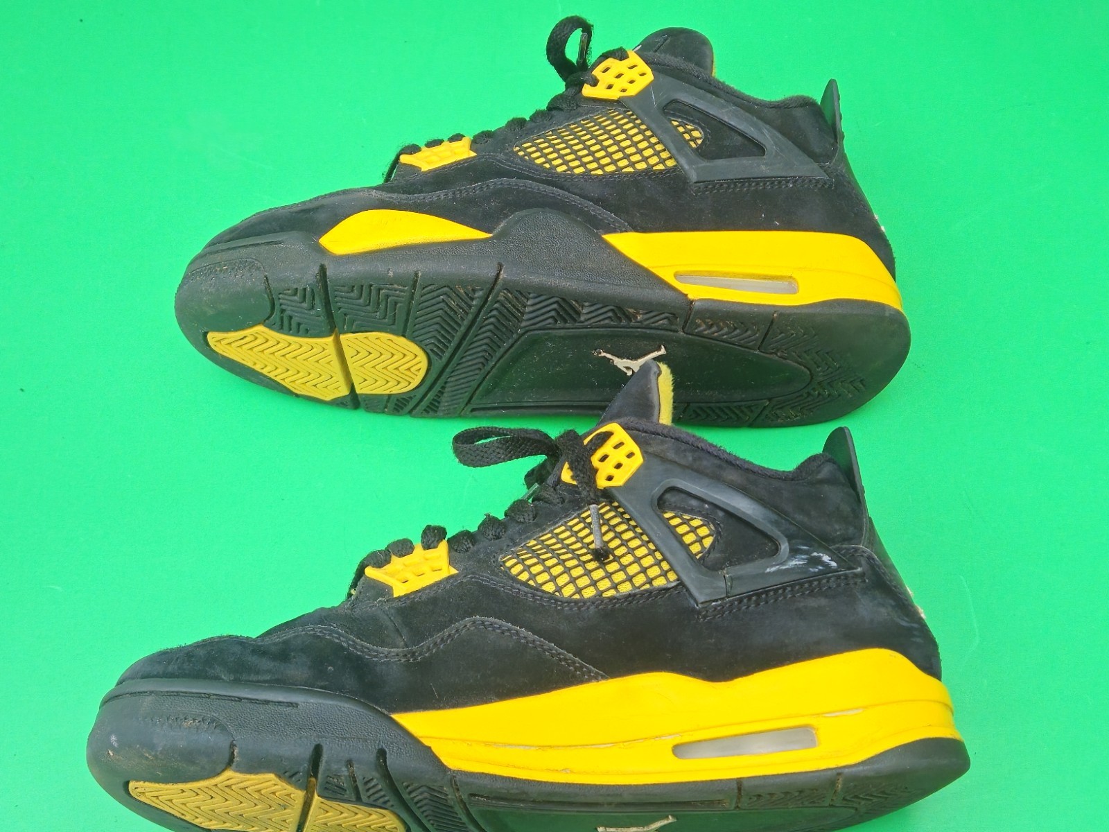 Defects Size 8 Nike Air Jordan 4 Retro Thunder Shoes DH6927-017 Black Yellow