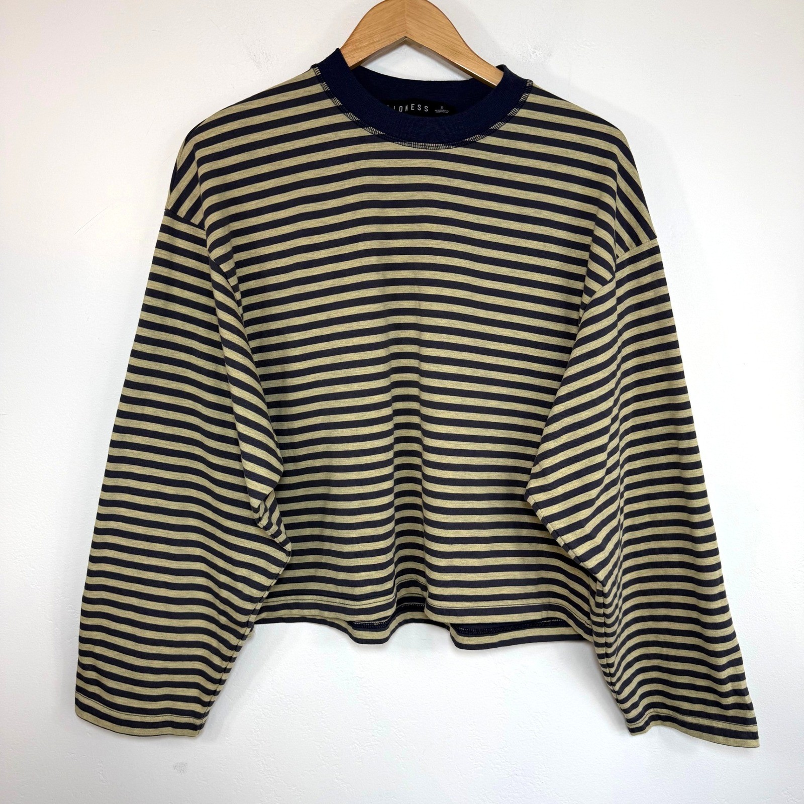 Lioness Bloom Top Beige Stripe Long Sleeve Navy Blue Boxy Oversized Streetwear S