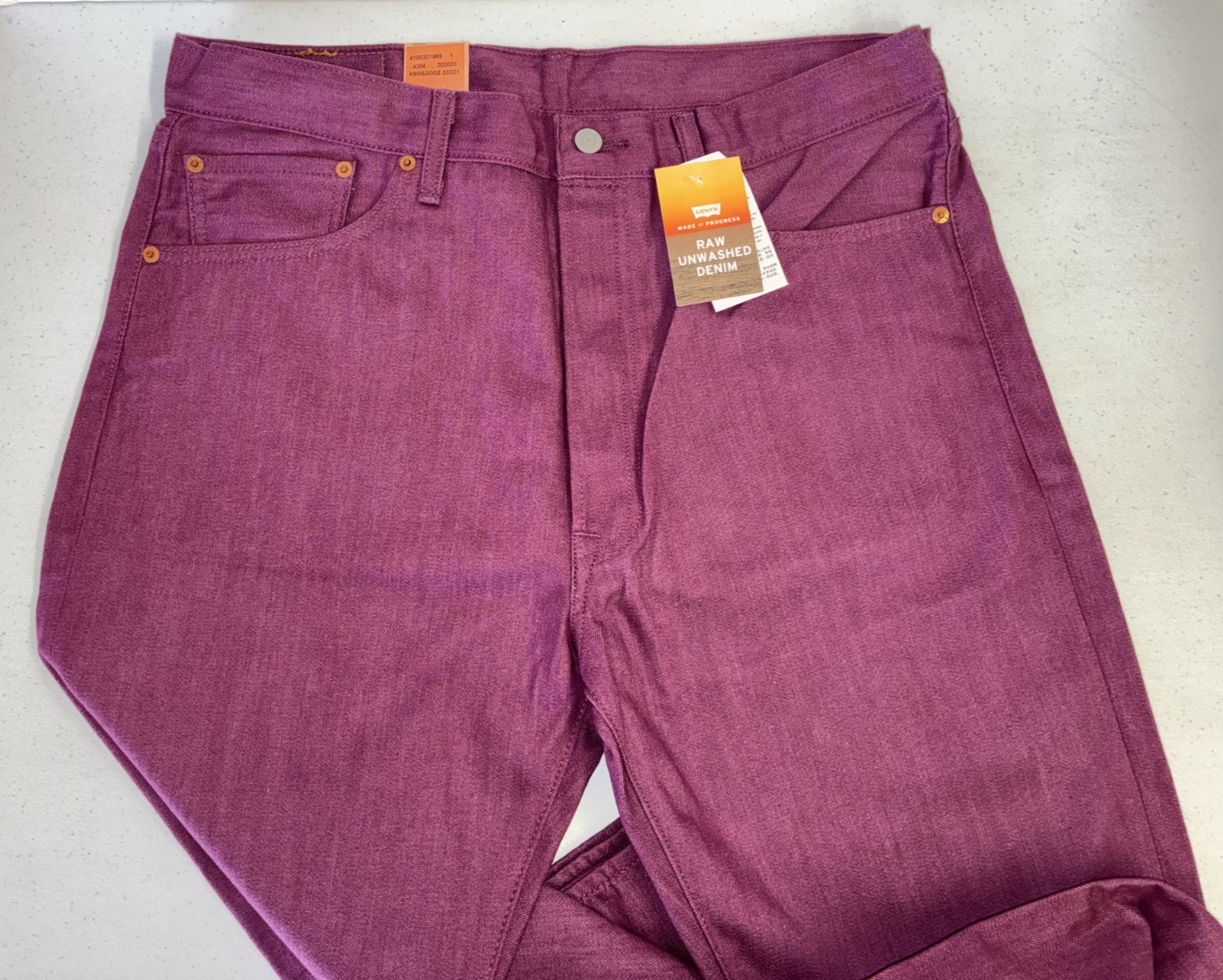 501 LEVI jeans Mens 36×34 straight leg, button fly, shrink to fit NEW Maroon