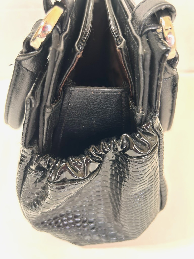Miche Ebony Black Patent Embossed Magnetic Bag Purse Cover & Slip in Organizer