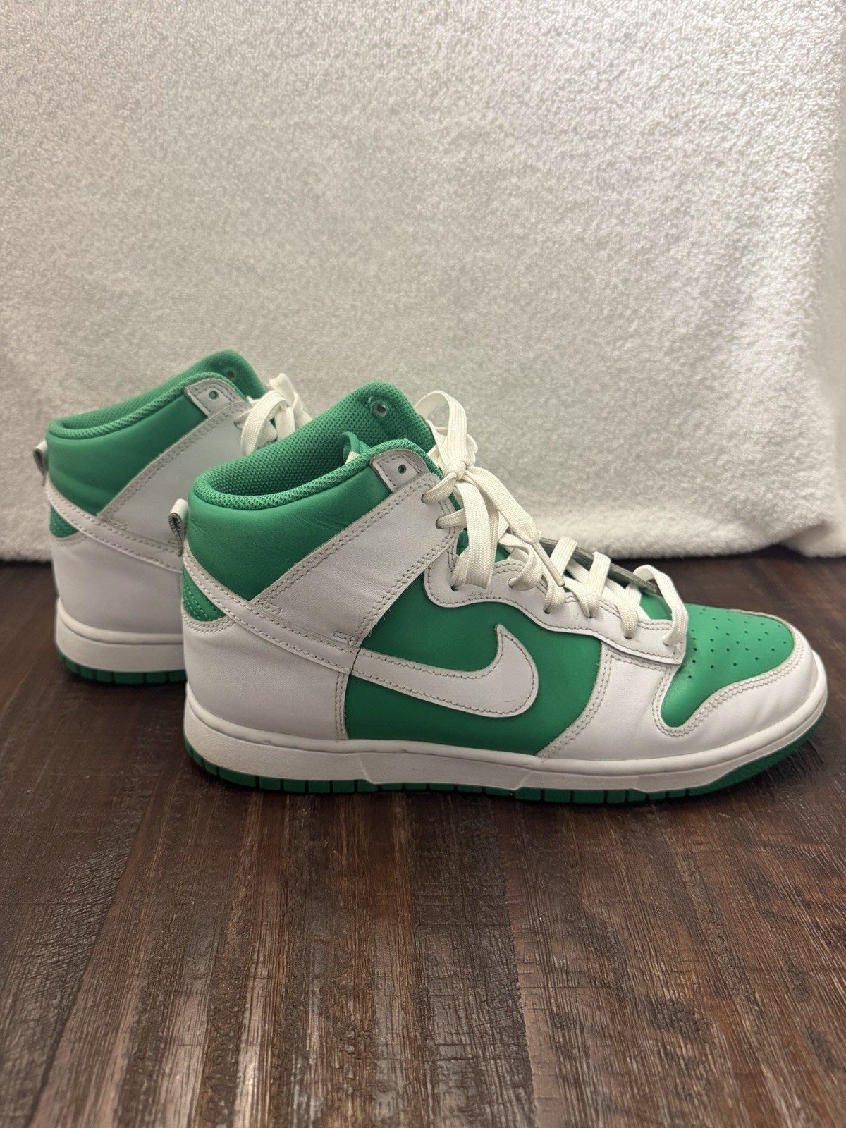 Size 10 – Nike Dunk High White Stadium Green