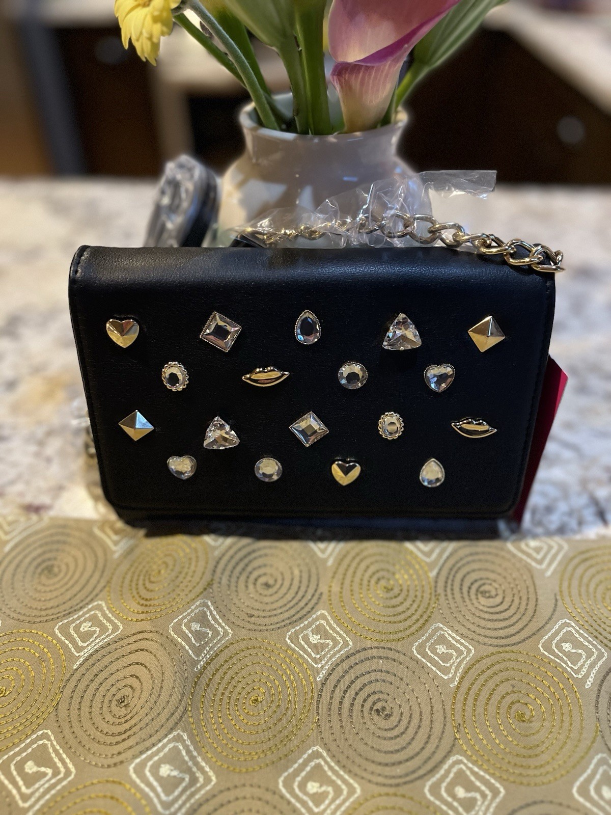NEW Betsey Johnson XO Sybil GEMS Gemstone Crossbody Bag In Black