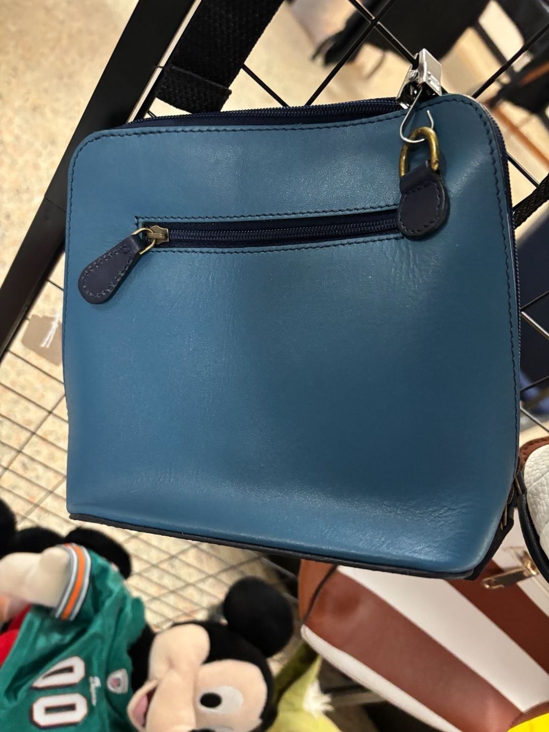 Vera Pelle Italian Leather Crossbody Shoulder Bag
