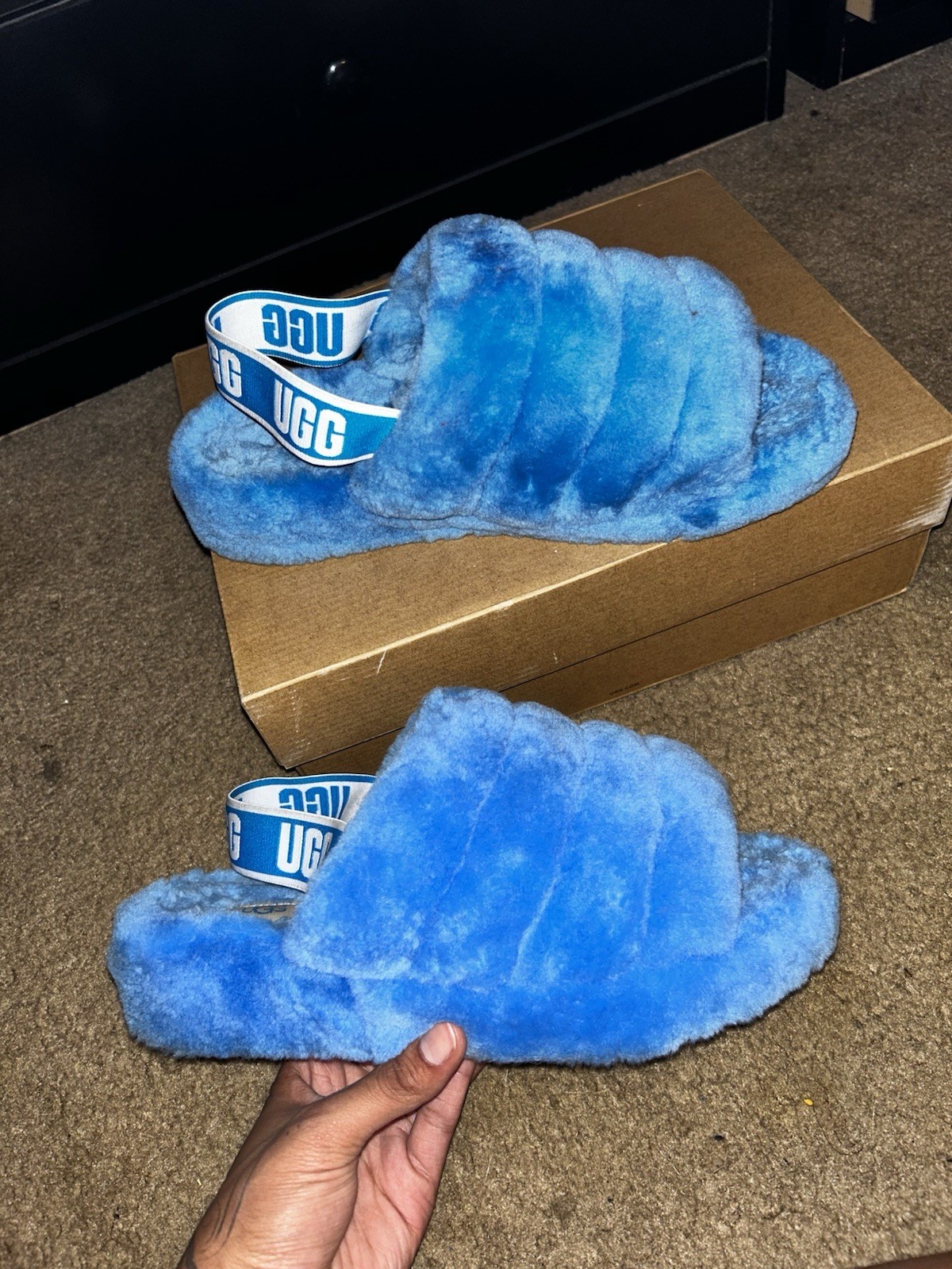 NEON BLUE FLUFF SLIDES *not available on UGG. $126 on StockX