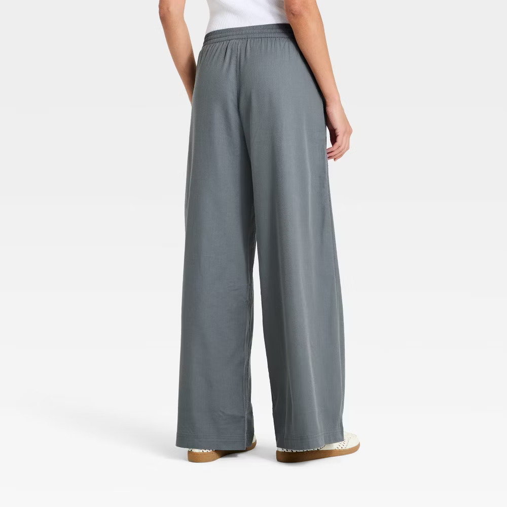 Women Mid-Rise Drawstring Pull-On Pants – Universal