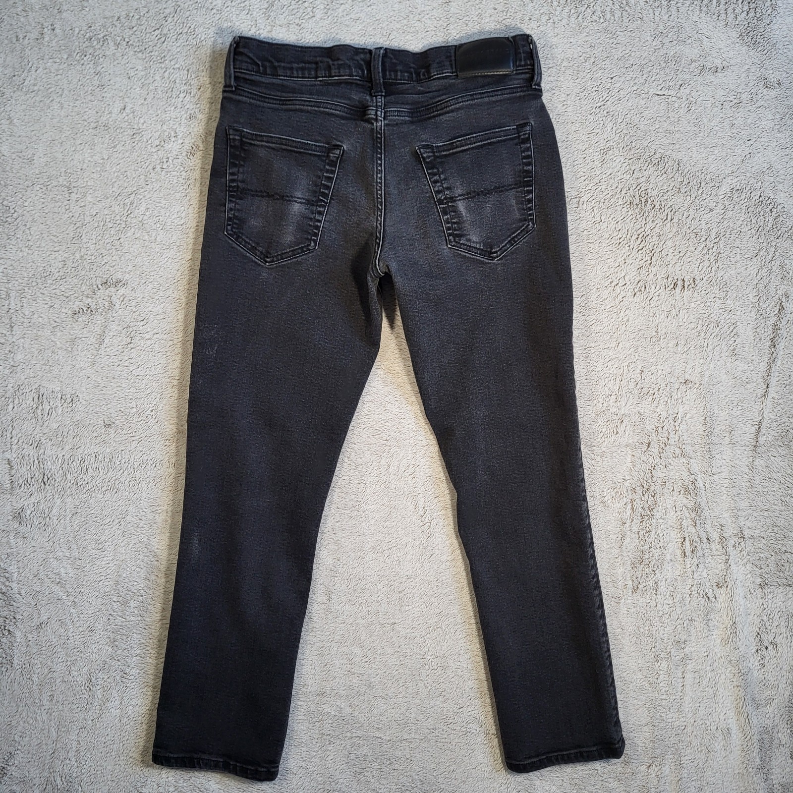 Lucky Brand 223 Straight Jeans Mens 30×30 Black Medium Wash Distressed Stretch