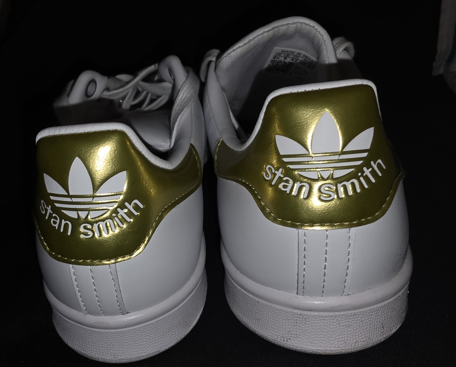 adidas Stan Smith Men’s Limited Edition White/Gold Low Lace-Up Athletic Sneaker