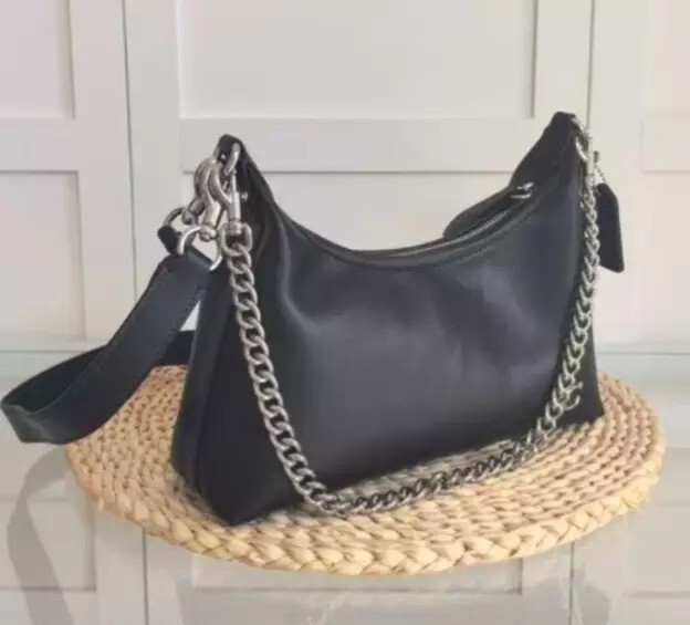 COACH Juliet Shoulder Bag 25 Black CW640 Outlet New leather