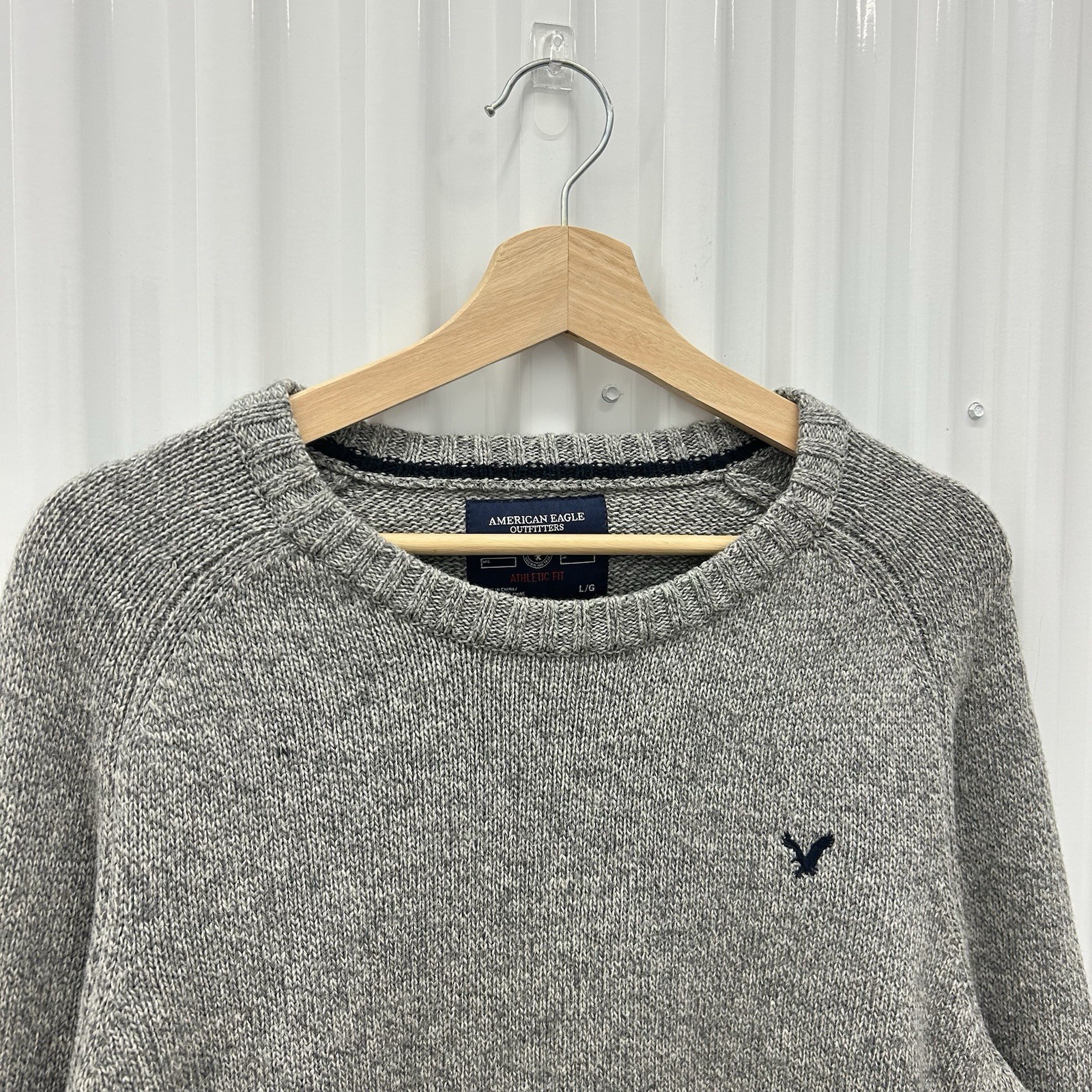 F/W 2013 American Eagle Casual Knit Grey Sweater with Elbow Patches Size L