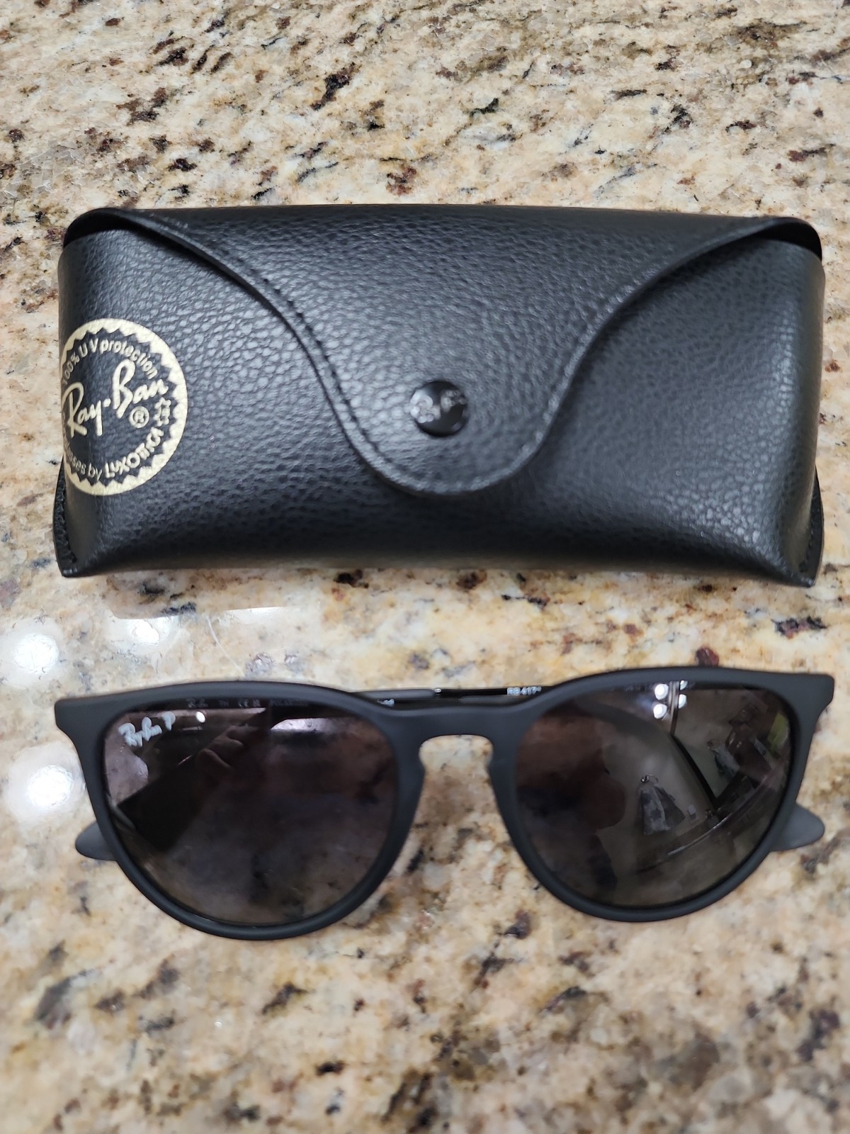 Ray Ban RB 4171 Erika 710/T5 54 18 145 3P Polarized Sun Glasses