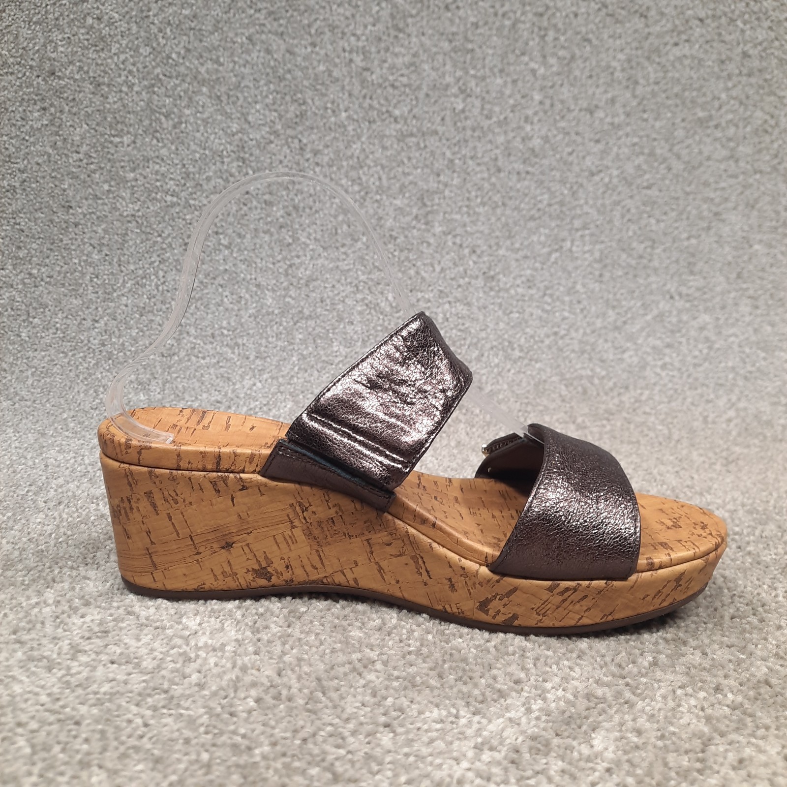 Vionic Pepper Sandals Women Size 9 Wide Brown Wedge Metallic Platform Comfort
