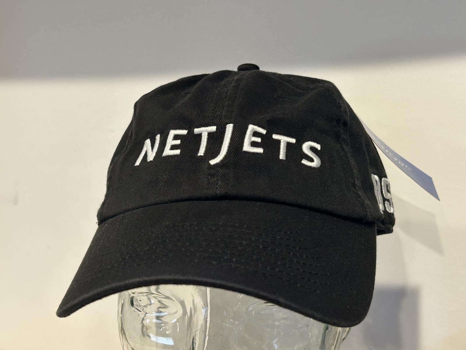 NetJets QS Golf Hat Cap Berkshire Hathaway Black Relaxed Fit – New with Tags