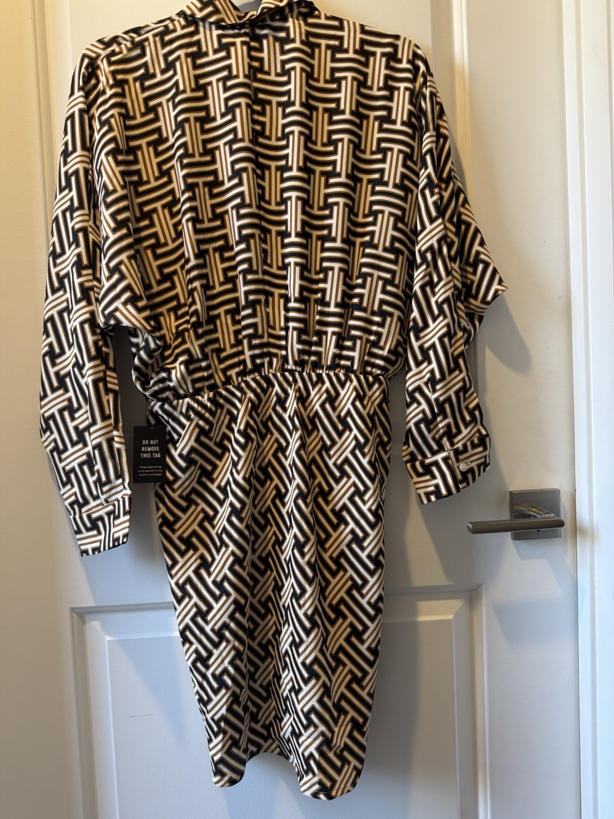 NEW Express Geometric Black/Beige Faux Wrap Dress