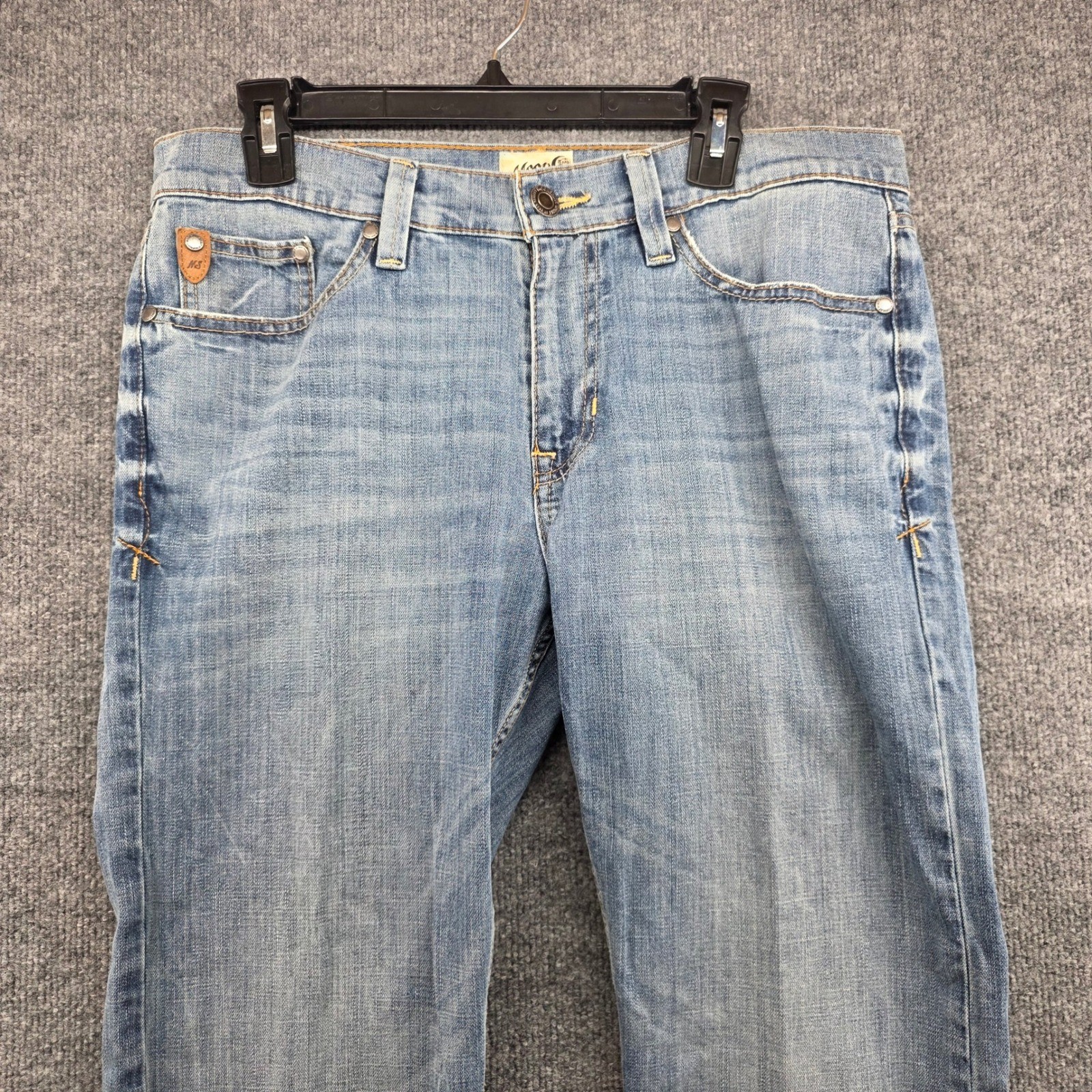 Moon Shine Spirit Mens Jeans Slim Straight 120 Proof Light Wash Size 32×30