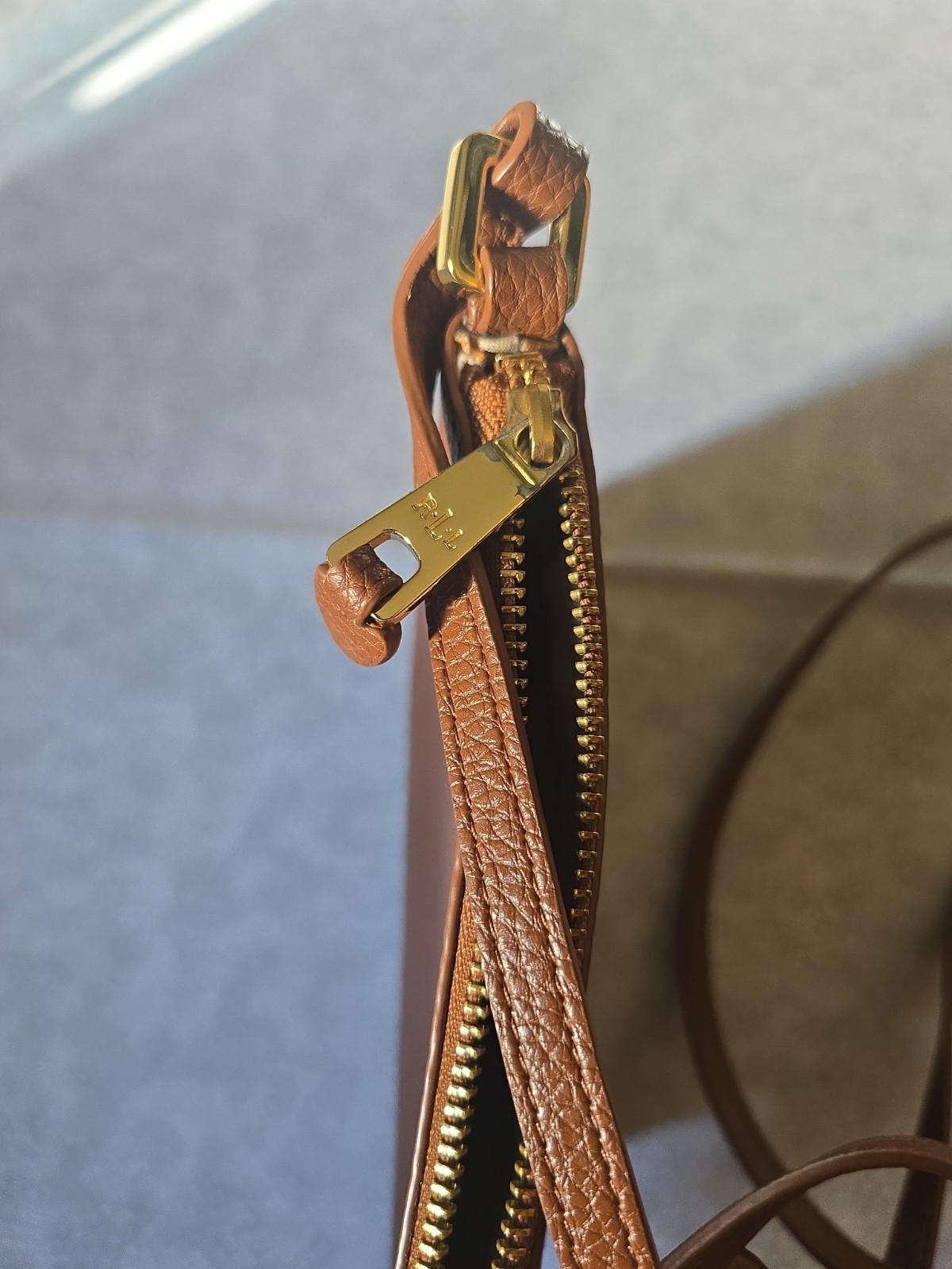Lauren Ralph Lauren Acadia II Camel Color Crossbody Adjustable Strap Purse