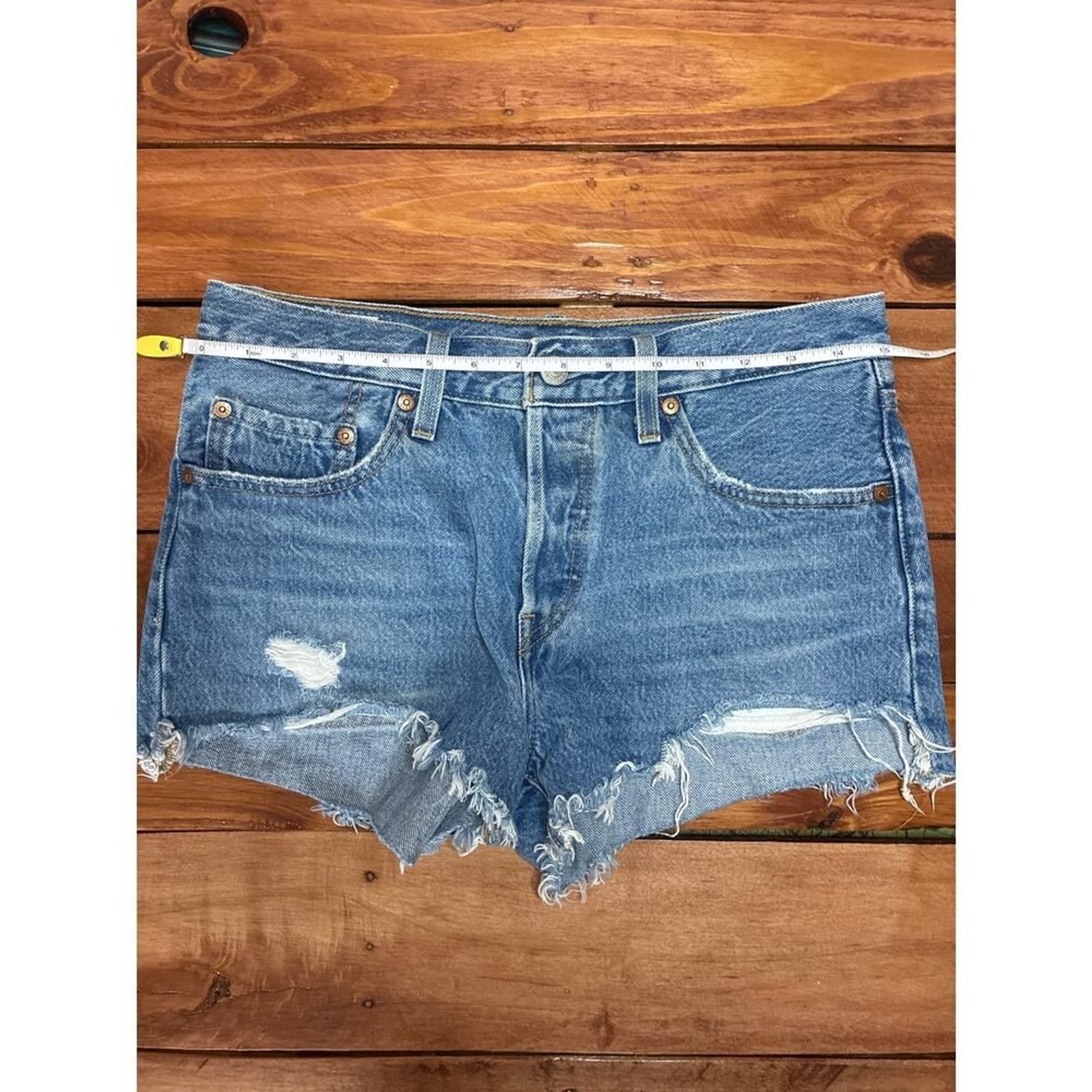 Levi’s Premium 501 Denim Cutoff Shorts – Women Size 27