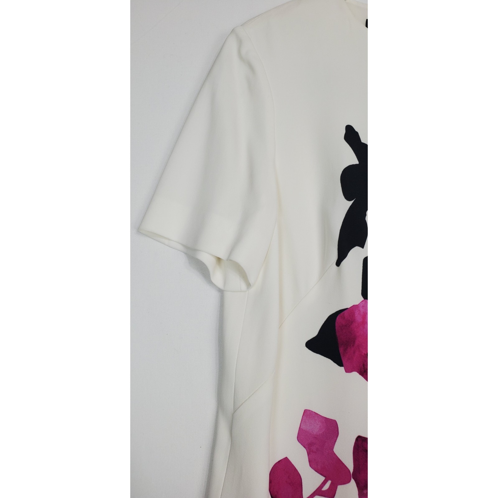 Escada 42 large floral sheath dress short sleeves ruffle white multi summer boho