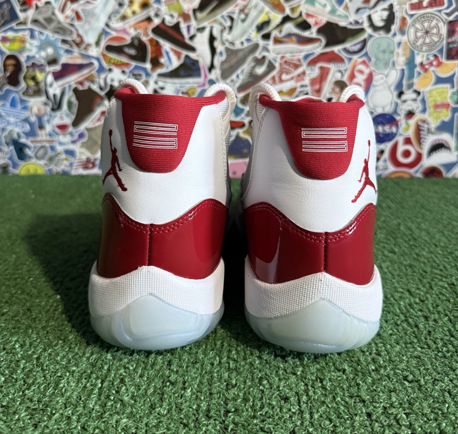 Size 9 – Air Jordan 11 Retro Cherry 2022 VNDS CLEAN CT8012-116
