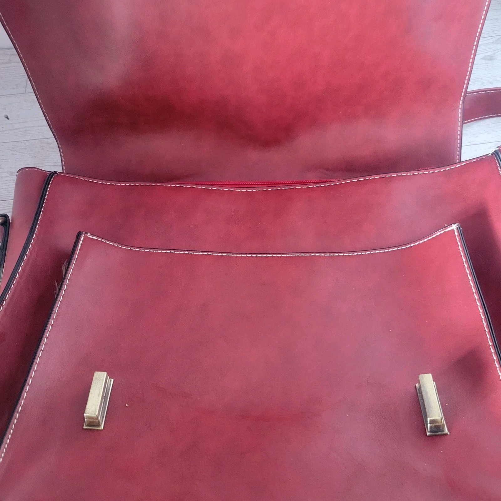 ECOSUSI EXECUTIVE RED FAUX LEATHER SACHEL BAG