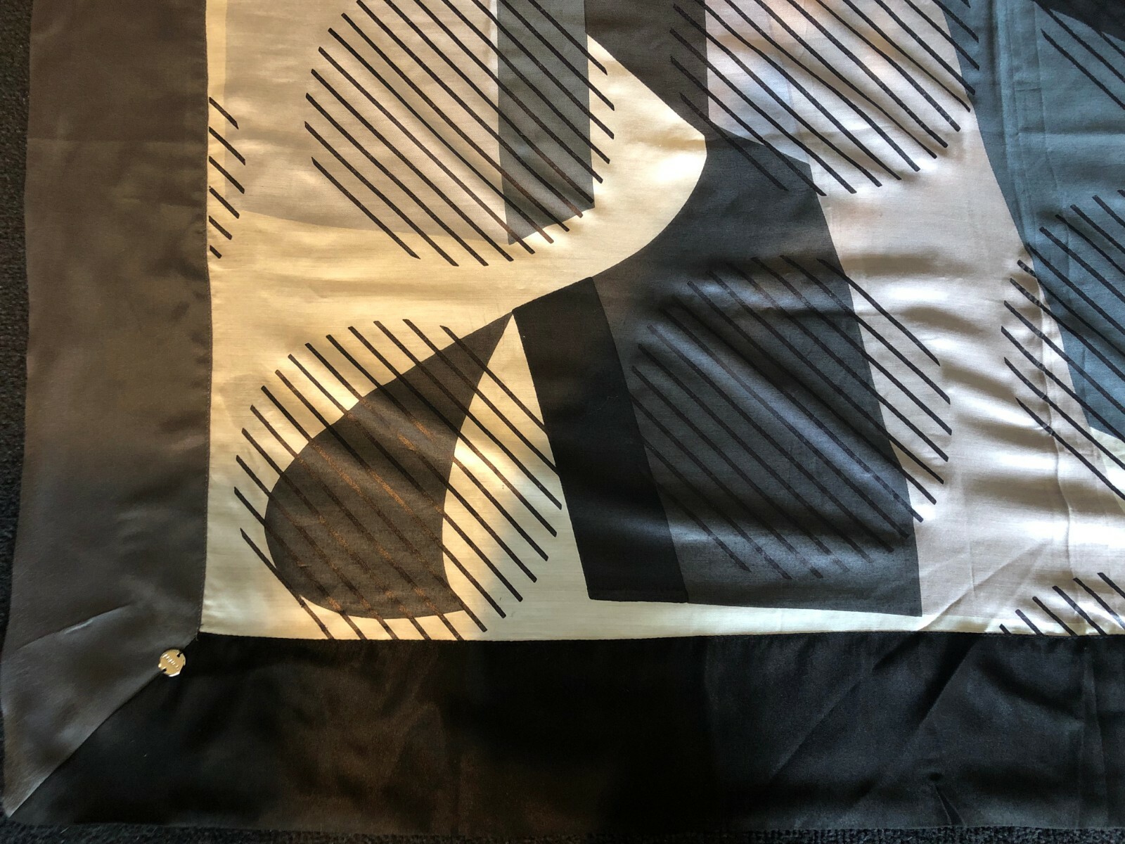 MIMCO Viscose/Silk Black,White & Charcoal Striped Print Large SCARF 110cmx110cm