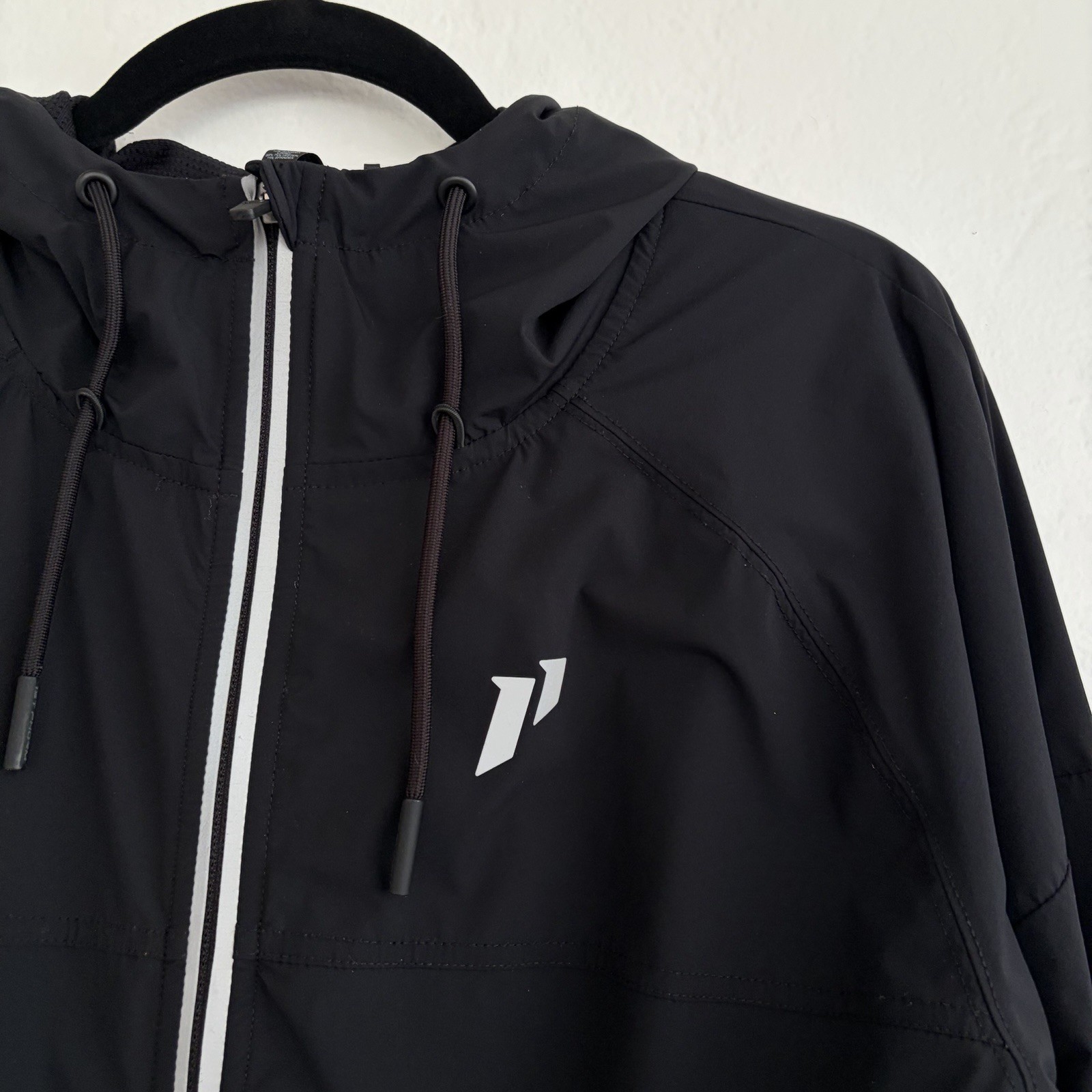 1st Phorm Black Hooded Reflective Full Zip Windbreaker Jacket Pockets Size Small