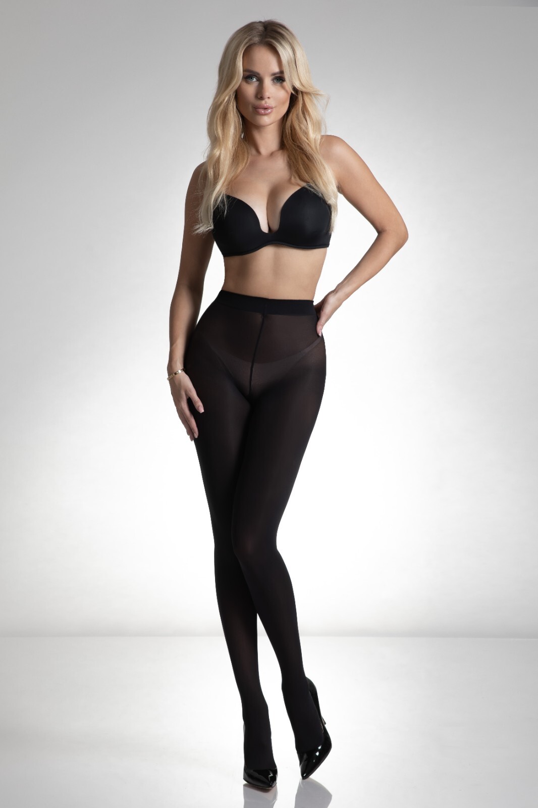 Amour Classic Collection MICROFIBRE 40 Den Tight Pantyhose Sheer Hosiery