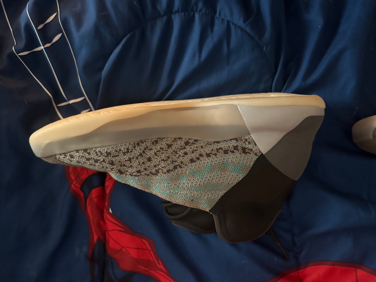 Size 10.5 – adidas Yeezy Quantum Frozen Blue