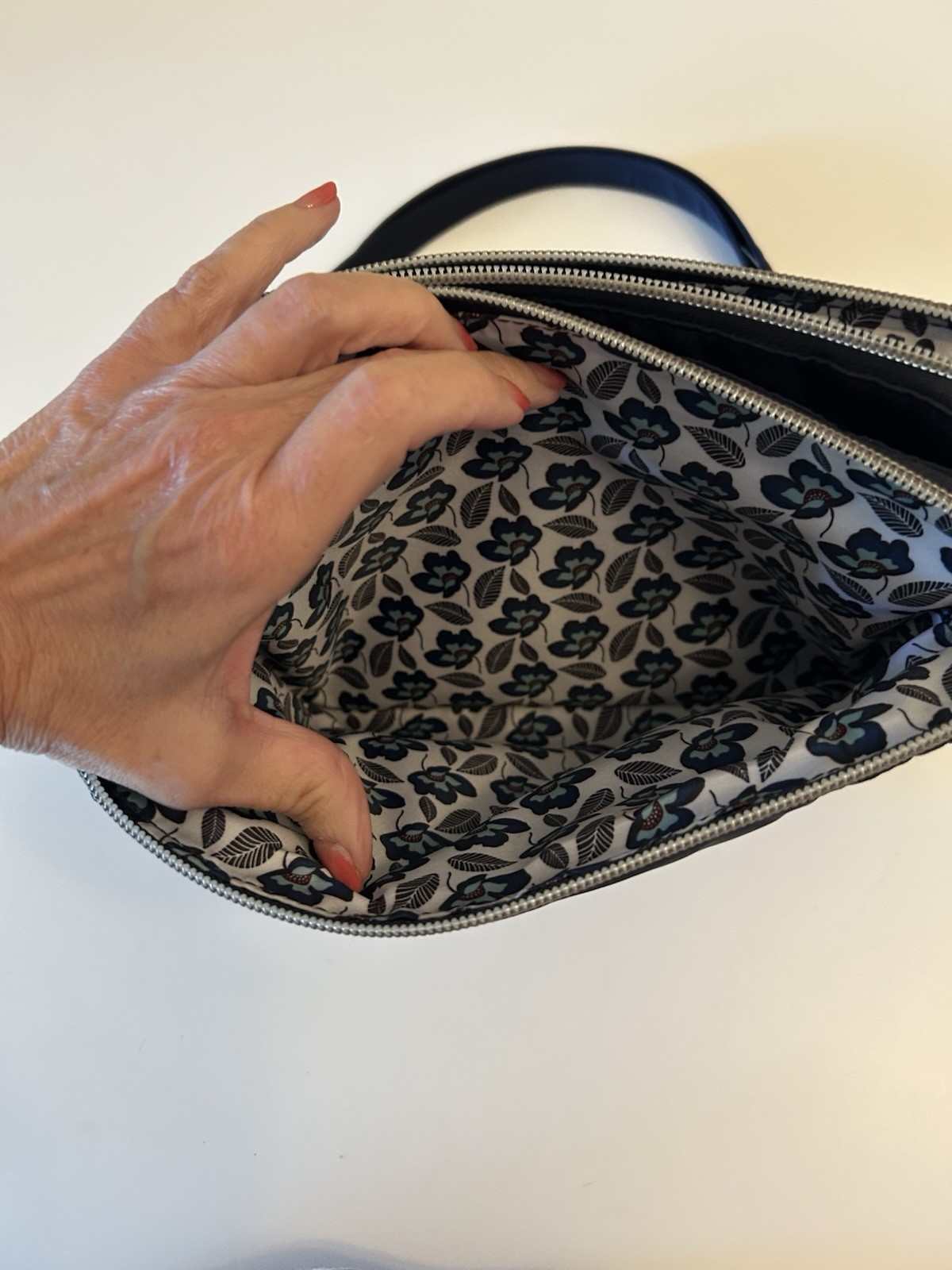 Vera Bradley Midtown Crossbody Bag Floral Lining