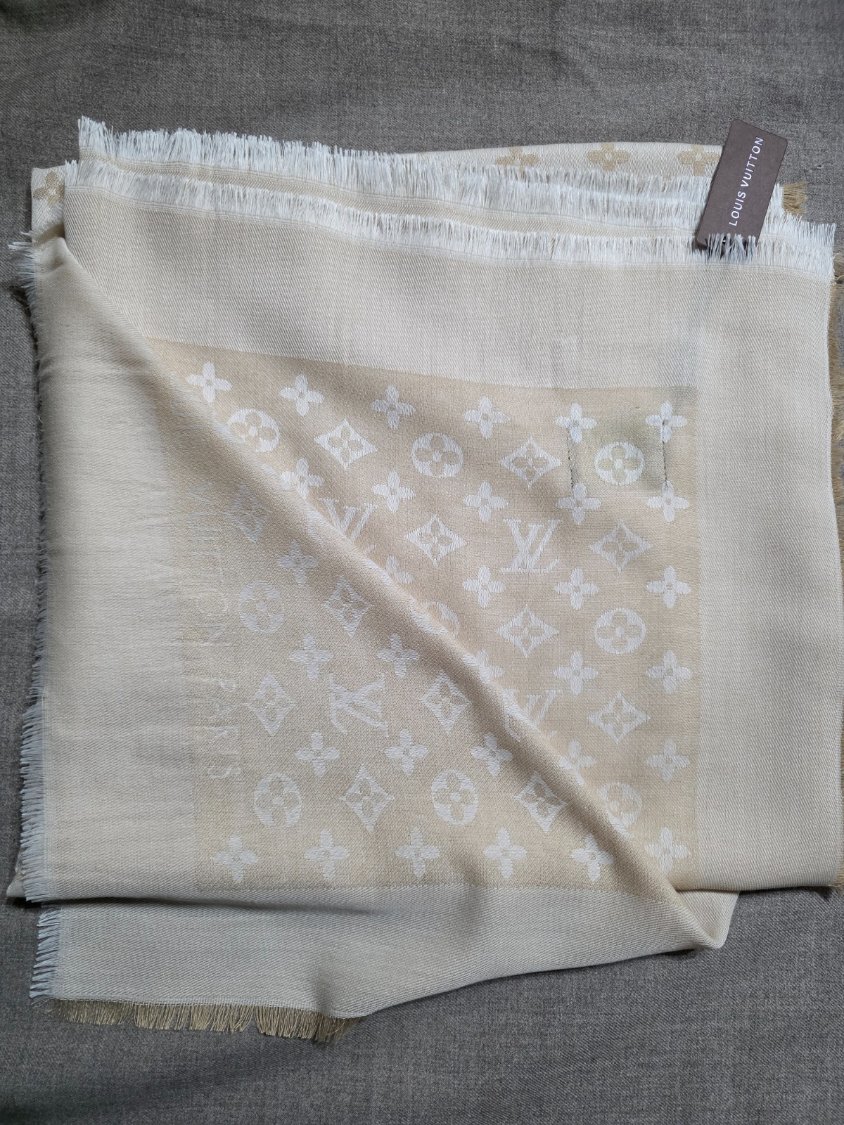 100% Authentic Louis Vuitton Scarf Shawl Stole 60%Silk 40%Wool RoylBlue PreOwned