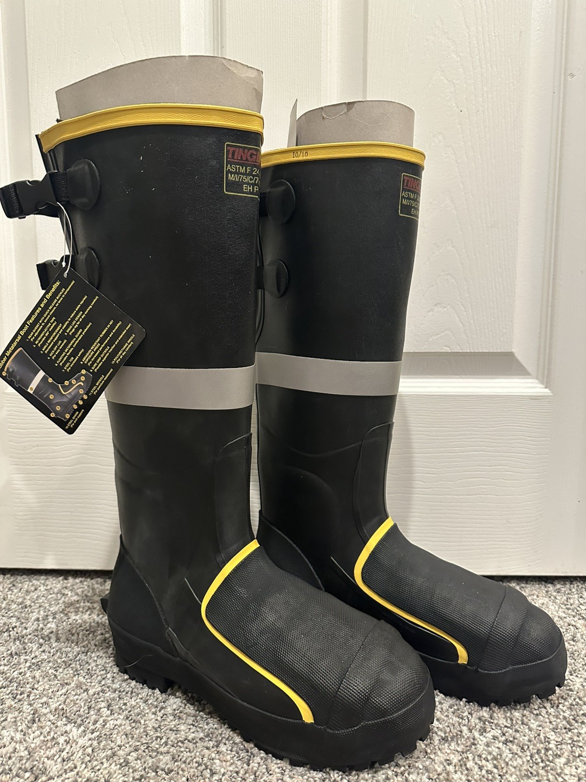Tingley Rubber Boots ASTMF 2413-05 Mens size 7 MB816B