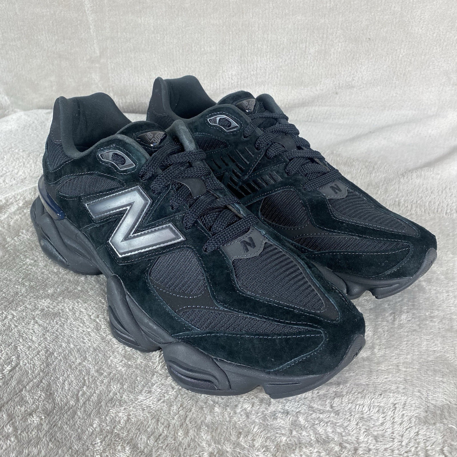 New Balance 9060 U9060BPM Mens Size 14 Triple Black Suede Running Shoes
