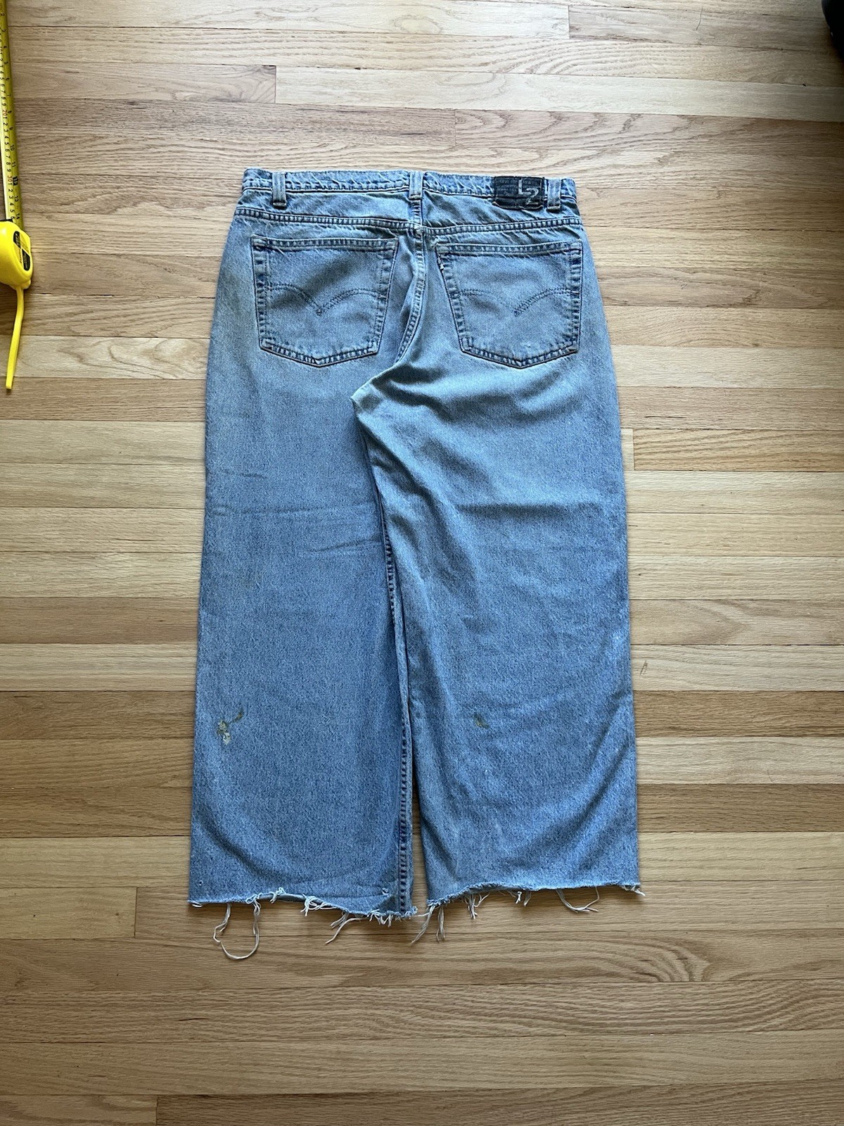 Vintage Light Wash Levi L2 baggy Jeans Size 36
