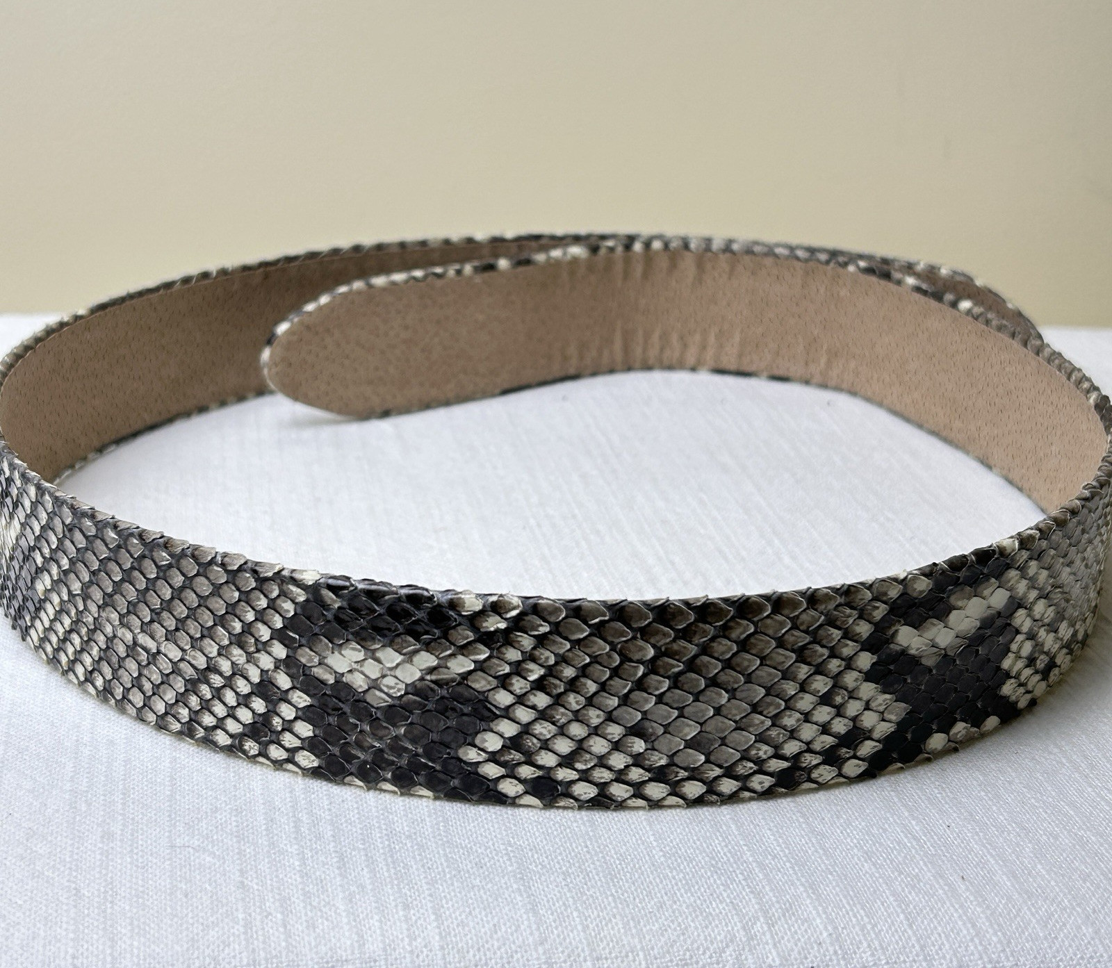 Margarita Barrera Snakeskin Embossed Leather Belt Strap 1 3/8” W 37 1/2” L