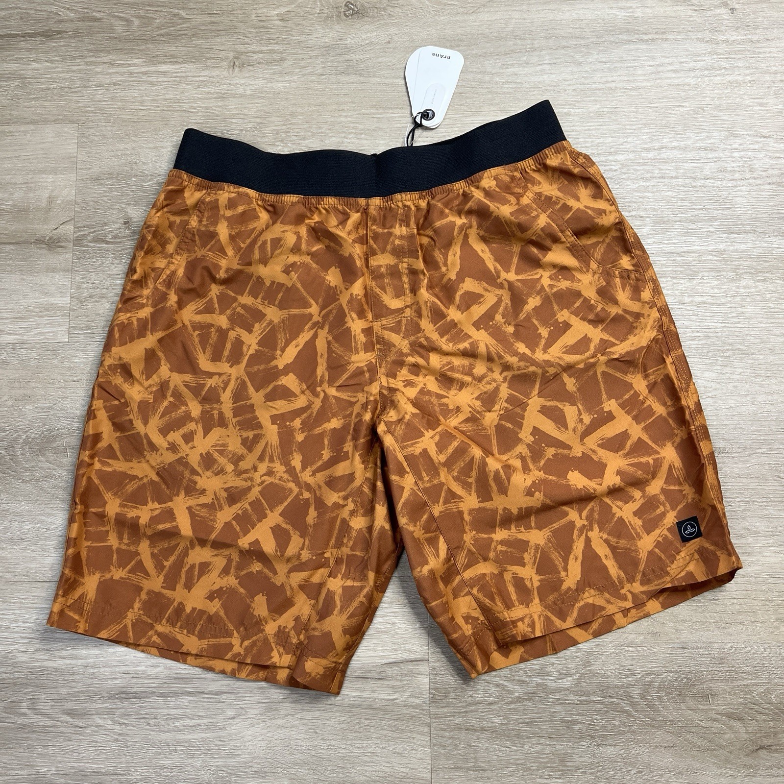 Prana Mojo Short Clay Cracked Earth 10” Inseam Mens Size Medium NWT